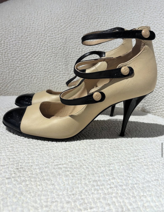 Chanel Heels - 38