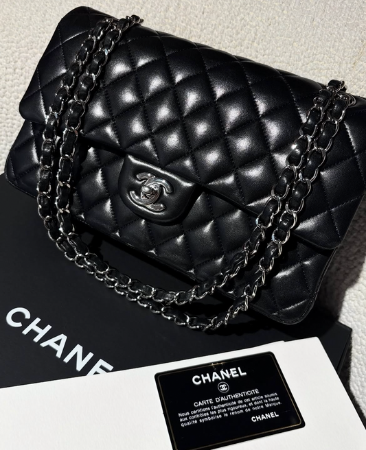 Chanel Classic Flap Medium