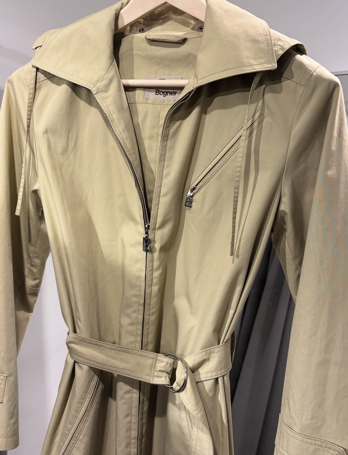 Bogner trenchcoat - Size S/M