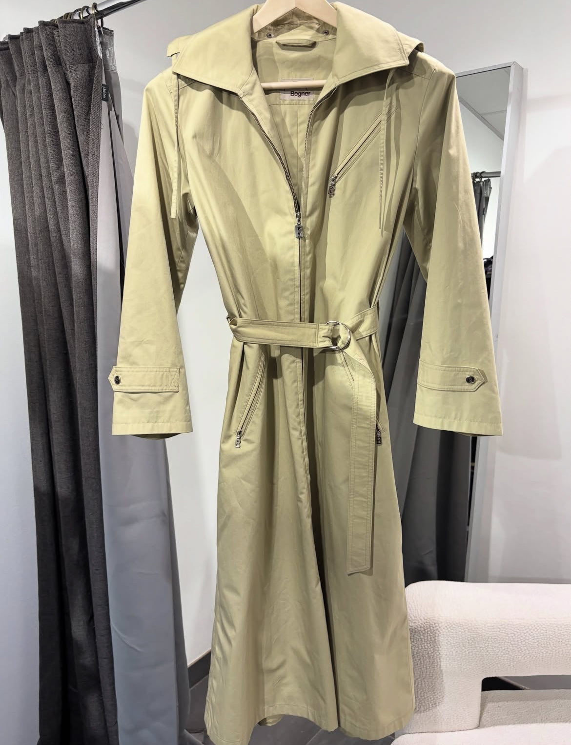 Bogner trenchcoat - Size S/M