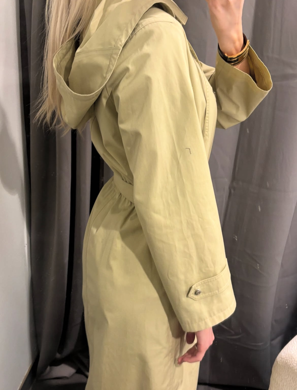 Bogner trenchcoat - Size S/M