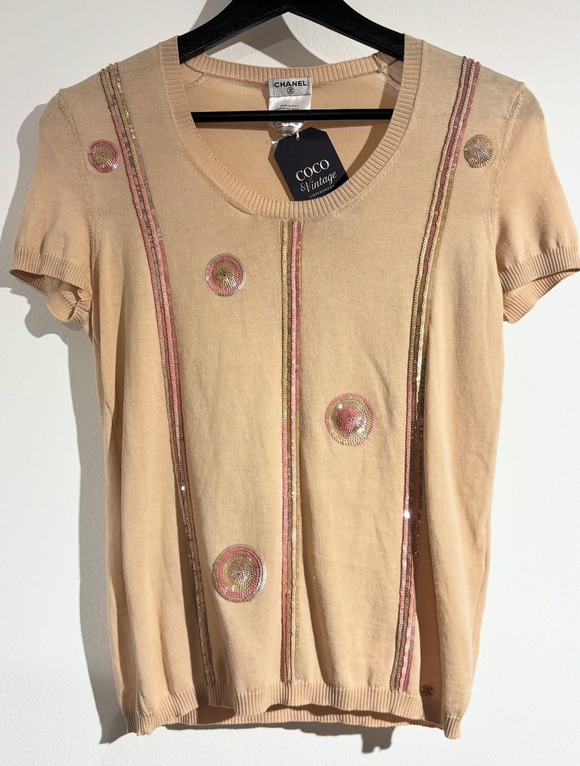 Chanel Tee – Cotton & Sequins in Beige & Pink – EU 36