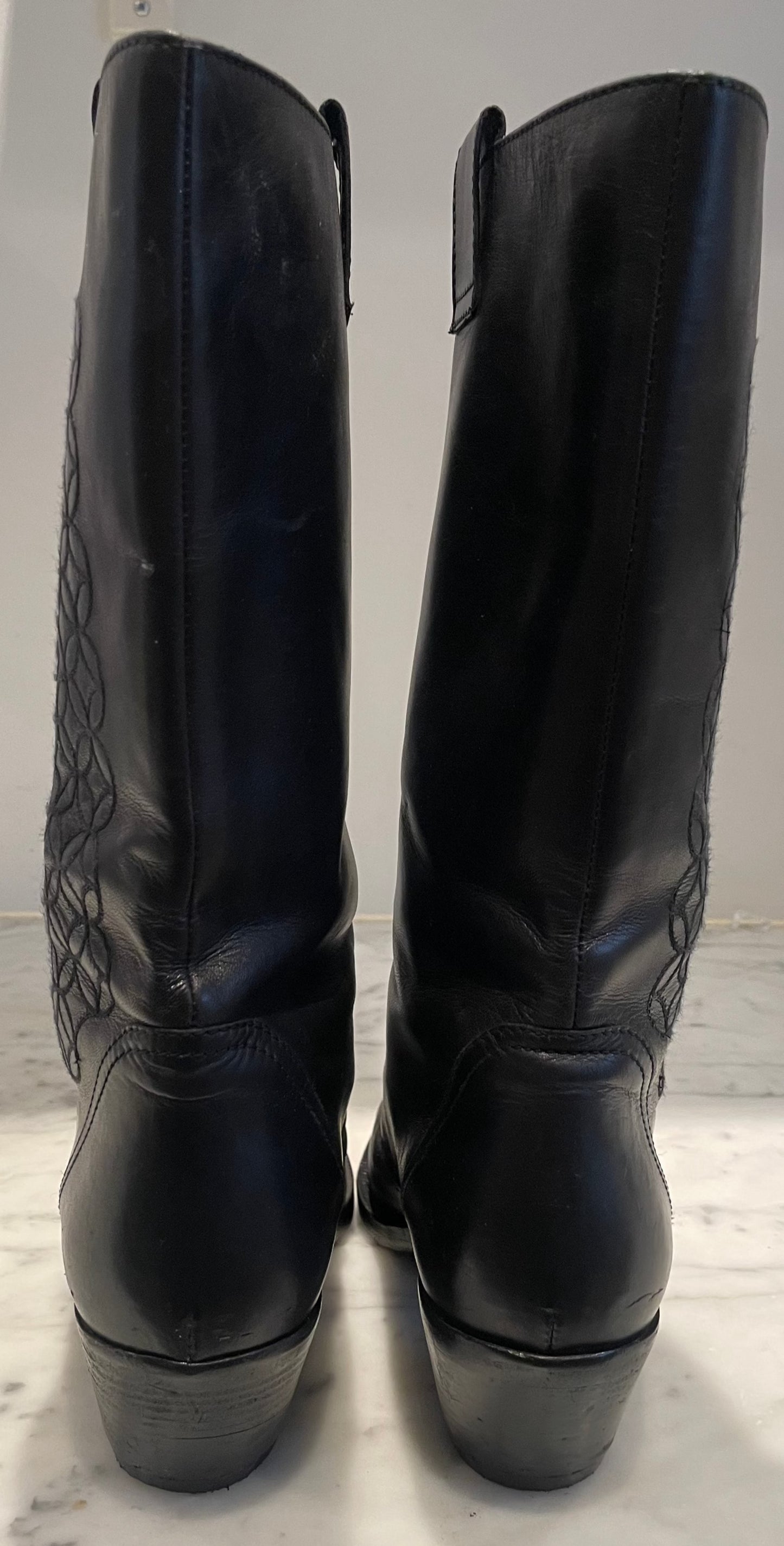 Chanel - Cowboystøvler med CC logo i mønstersyning