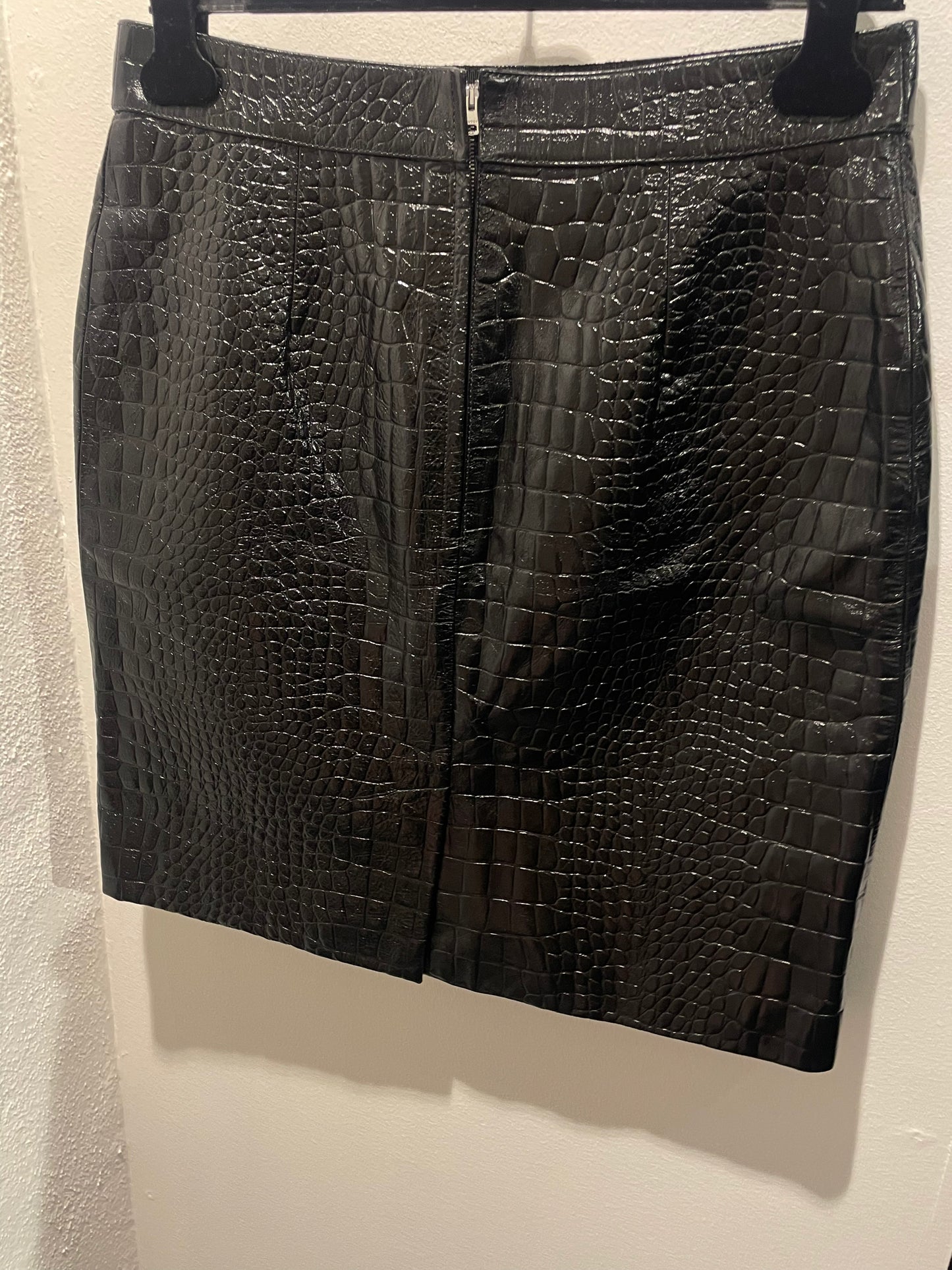 Gucci Skirt – new w tag - croco leather - S/M