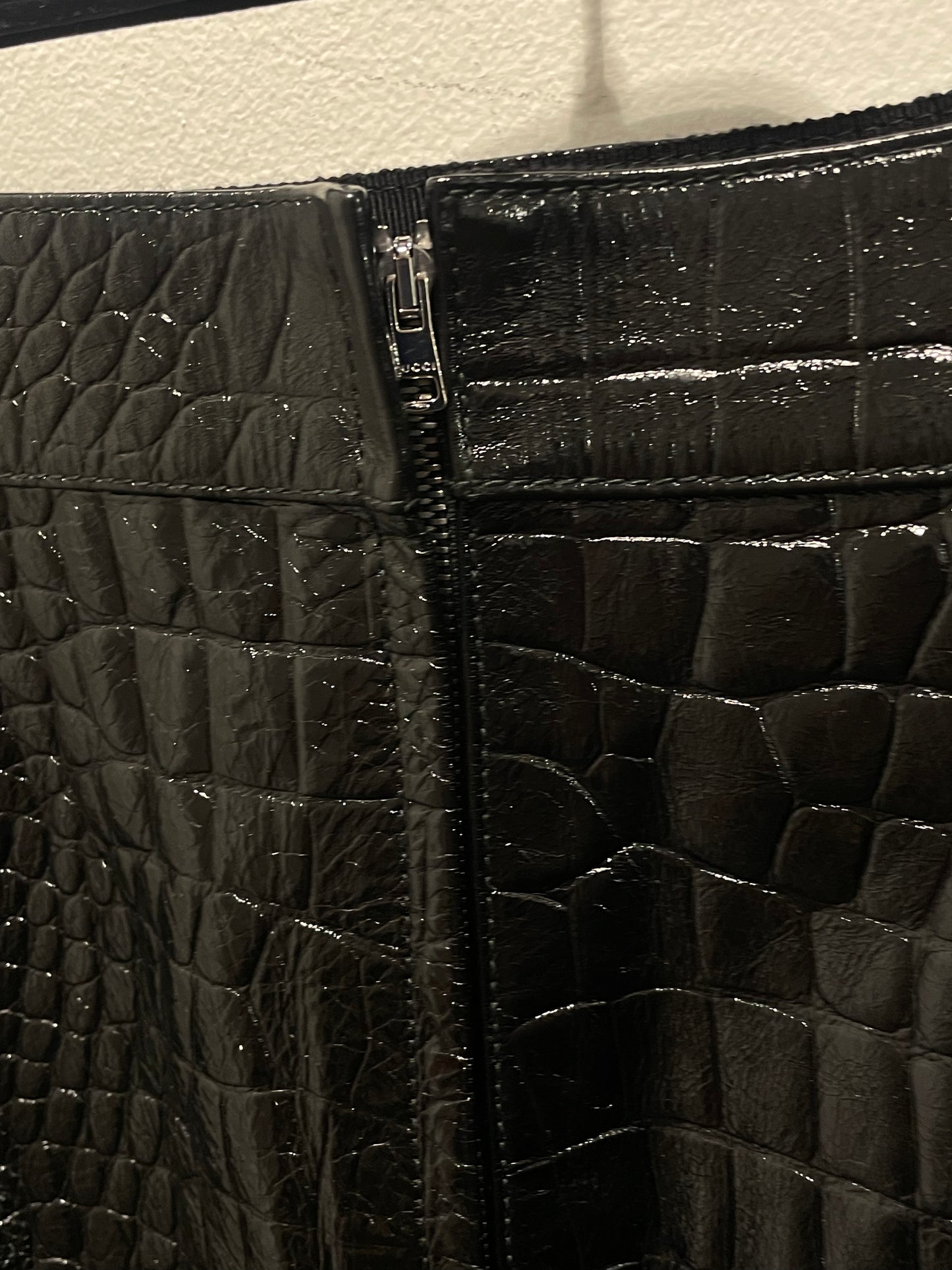 Gucci Skirt – new w tag - croco leather - S/M