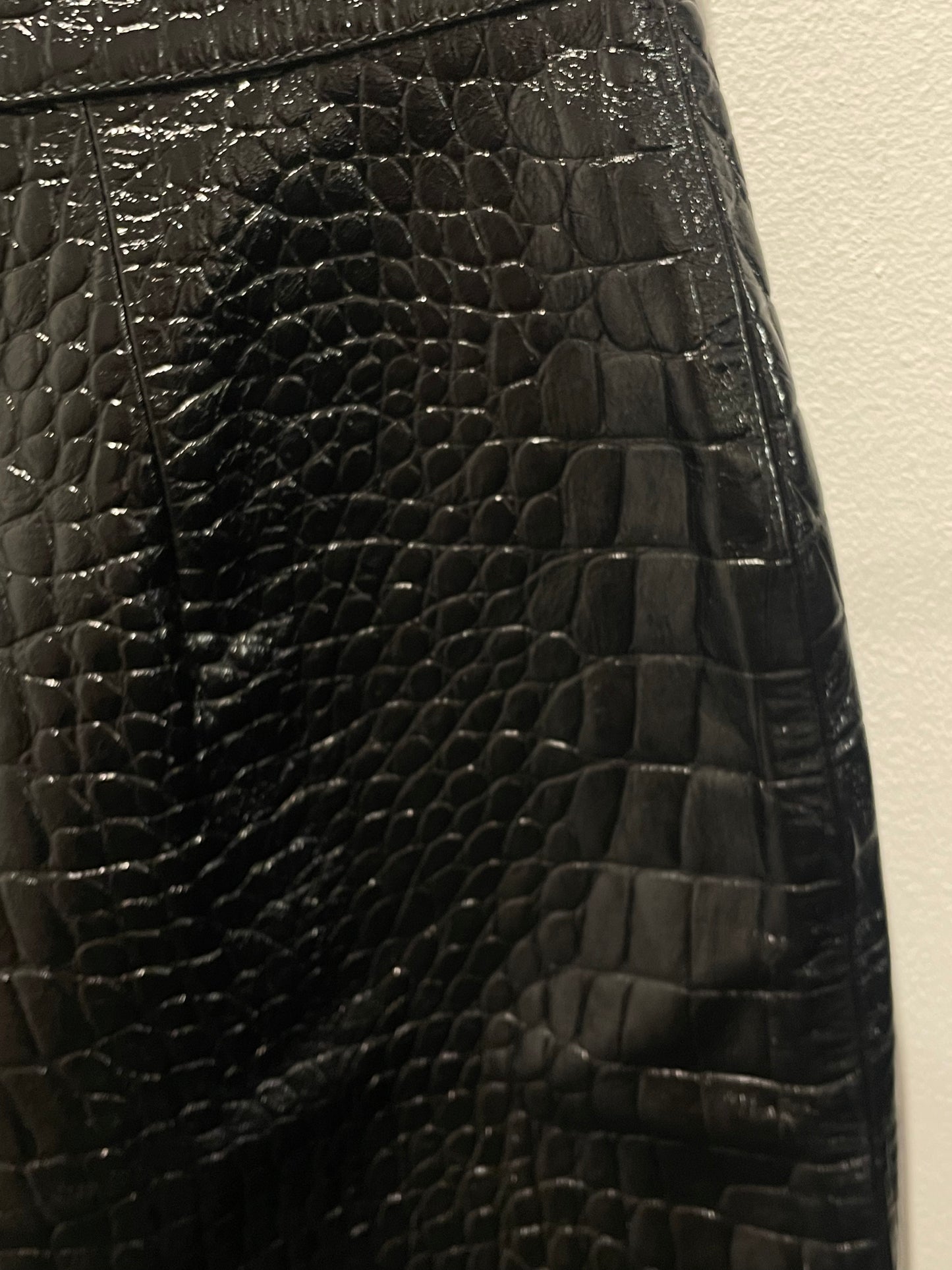 Gucci Skirt – new w tag - croco leather - S/M