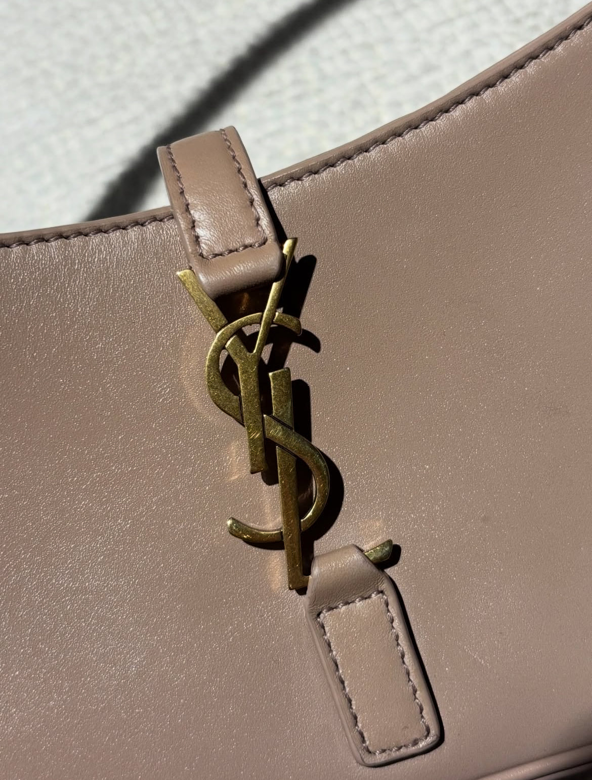 Saint Laurent - Le 5 à 7 Mini shoulder bag - rosy sand