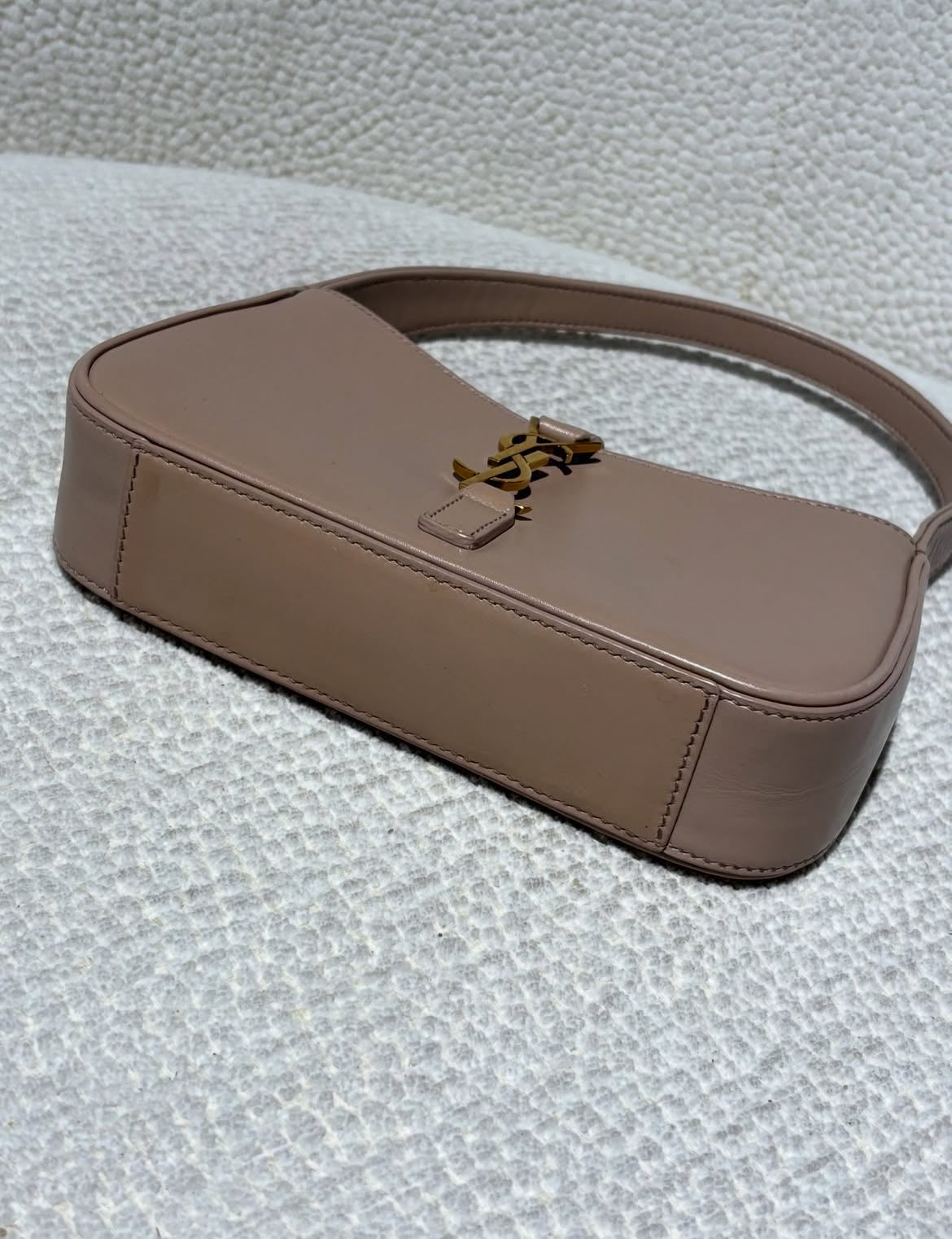 Saint Laurent - Le 5 à 7 Mini shoulder bag - rosy sand