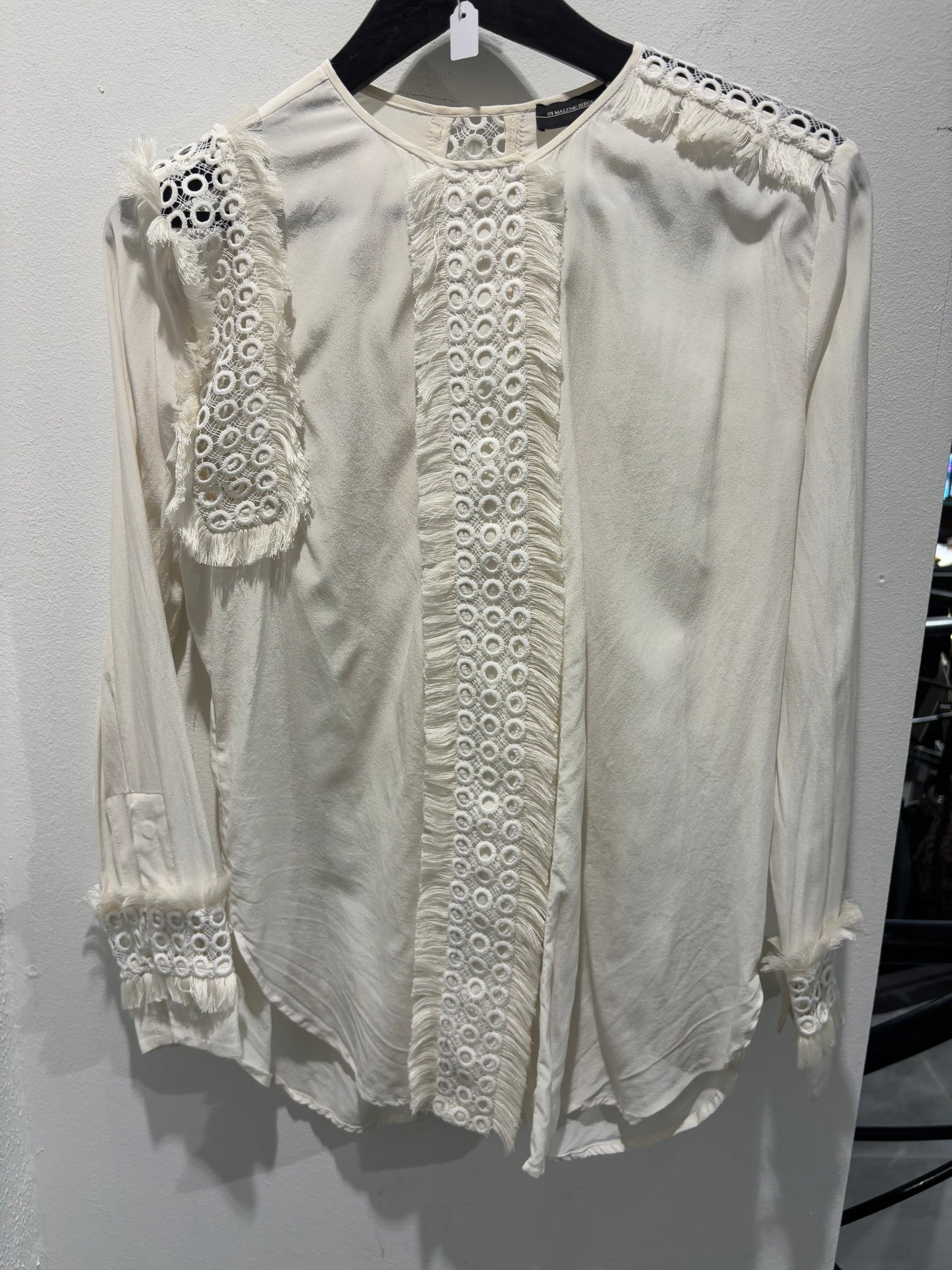 Malene Birger - Shirt w. laces & small fringes - EU34 - Medina’s Wardrobe