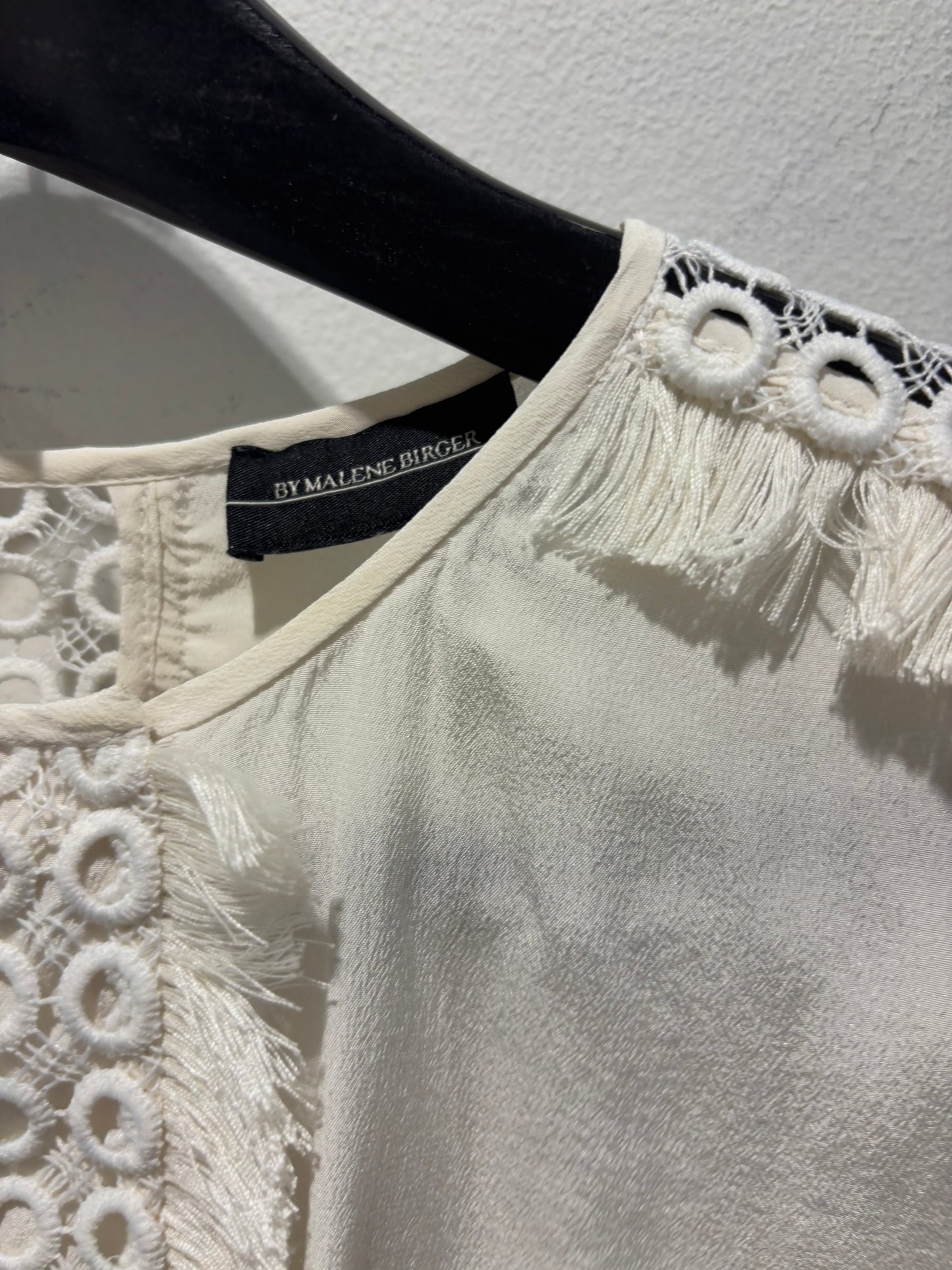 Malene Birger - Shirt w. laces & small fringes - EU34 - Medina’s Wardrobe