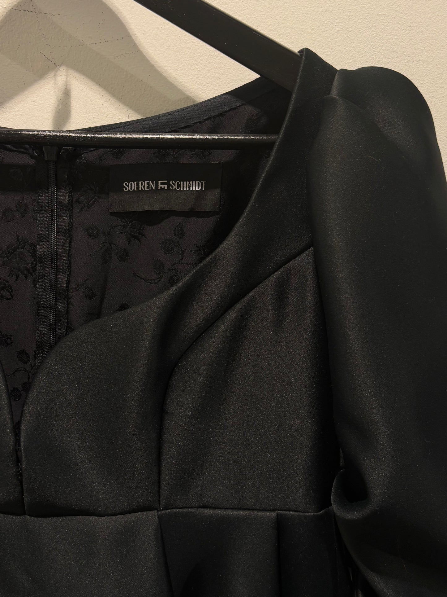 Søren Le Schmidt dress - Black - Medinas Wardrobe - S/M