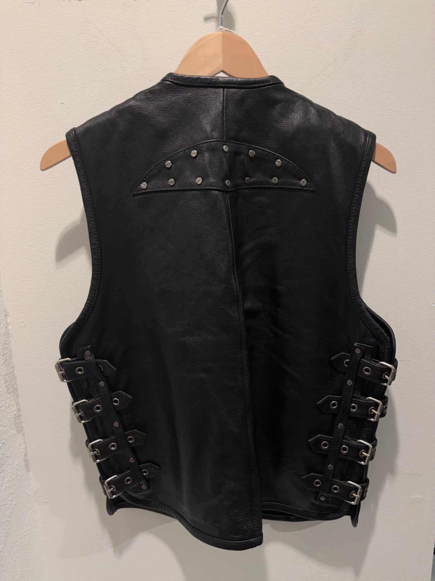 Harley Angel - Leather Vest - L - Medinas Wardrobe