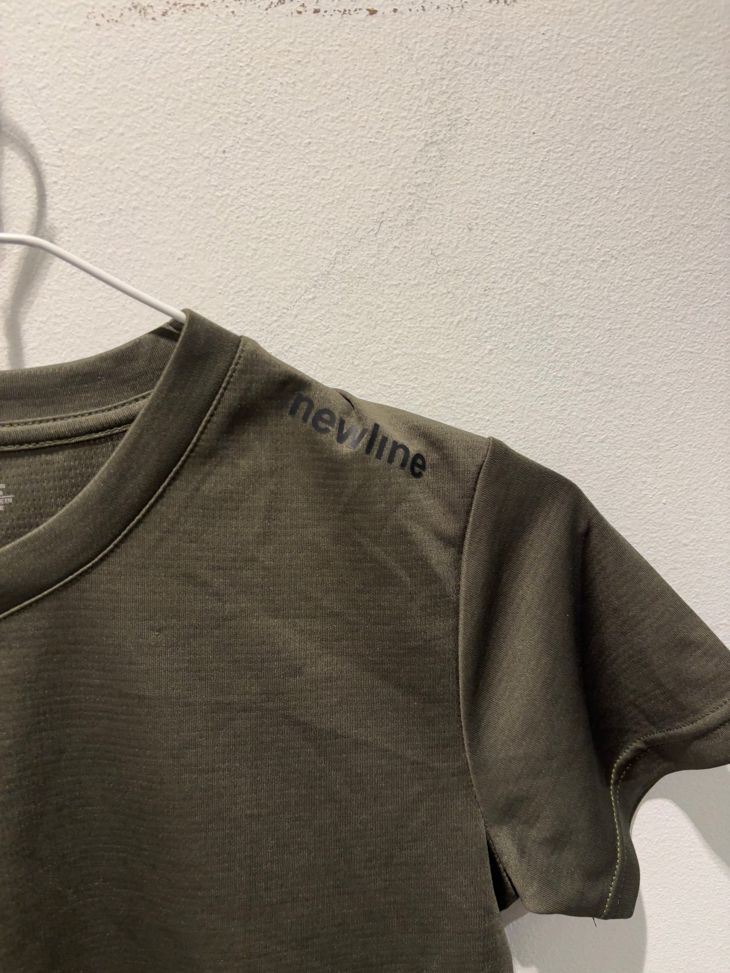 Newline - Sports Tee - Army - Medinas Wardrobe - XS