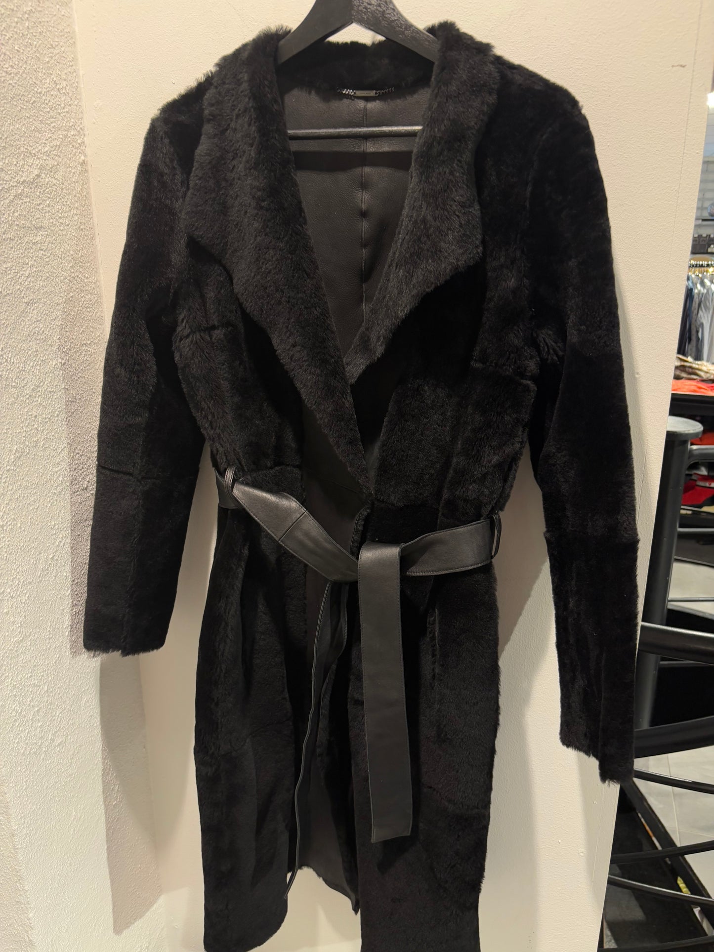 Boss - Sheepskin Coat - Black - EU36 - Medinas Wardrobe