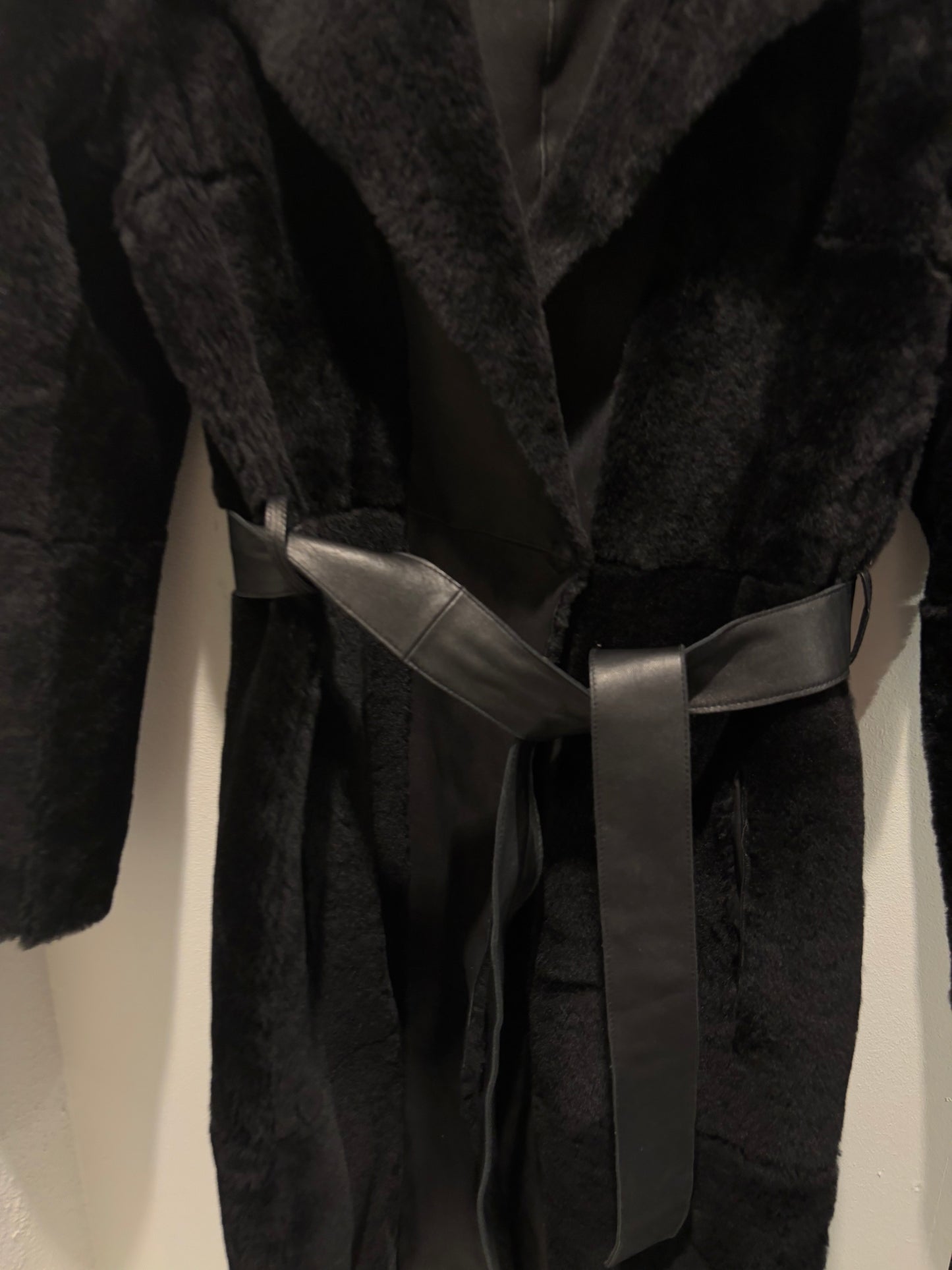 Boss - Sheepskin Coat - Black - EU36 - Medinas Wardrobe