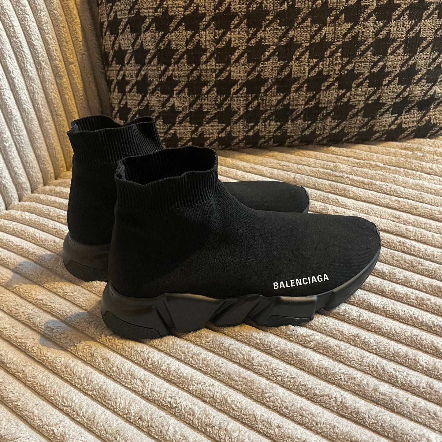 Balenciaga- Speed Runners - 38