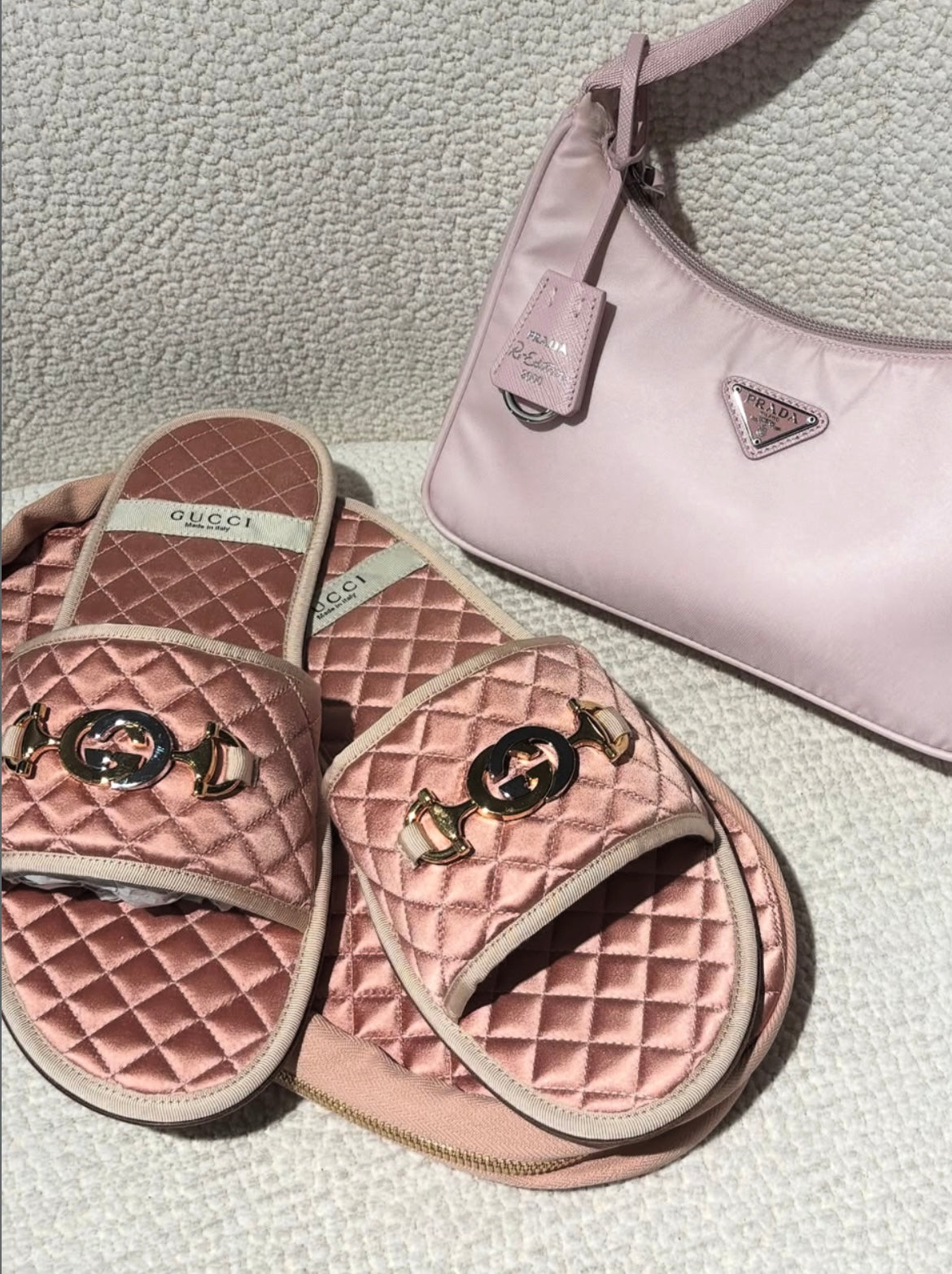 Gucci Slippers - Gold Logo Buckle - EU 40/41