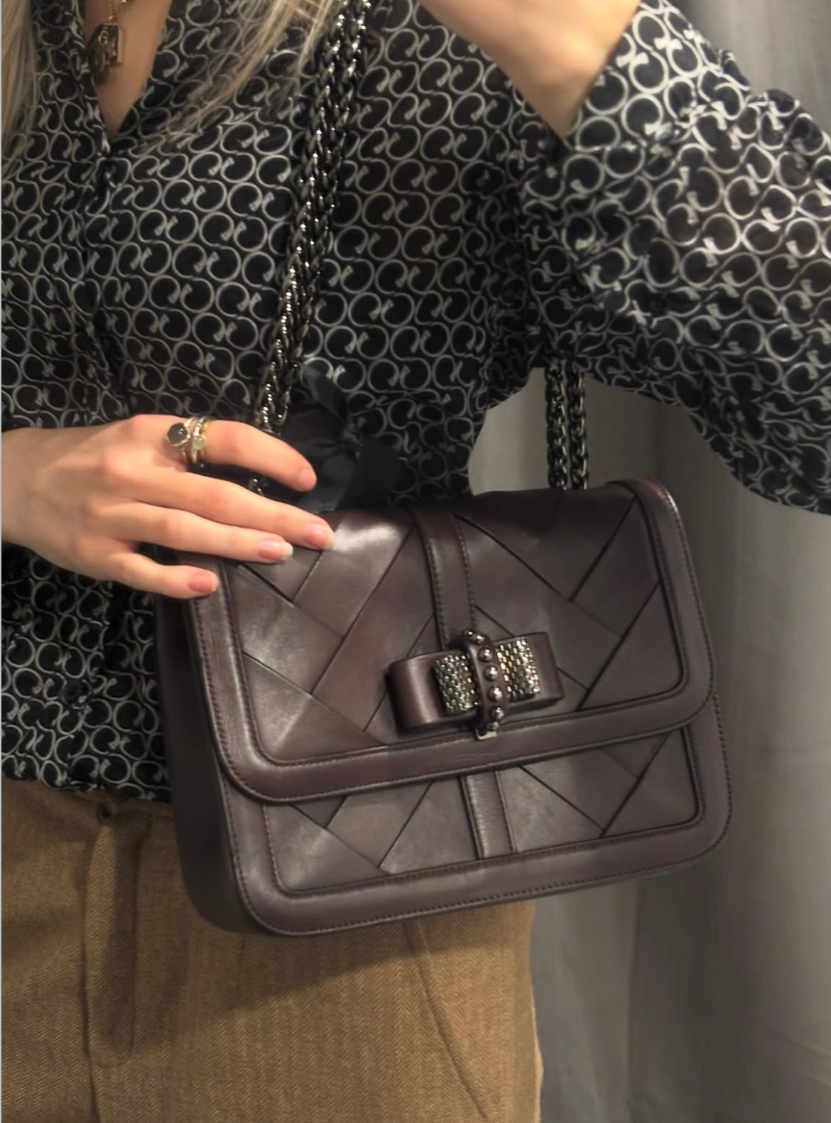 Christian Louboutin - Sweet Charity shoulder bag