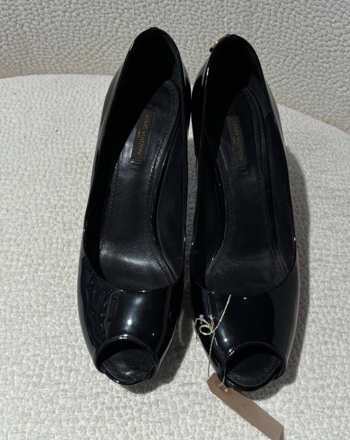 Louis Vuitton Heels – Open-toe Patent Leather - EU 39