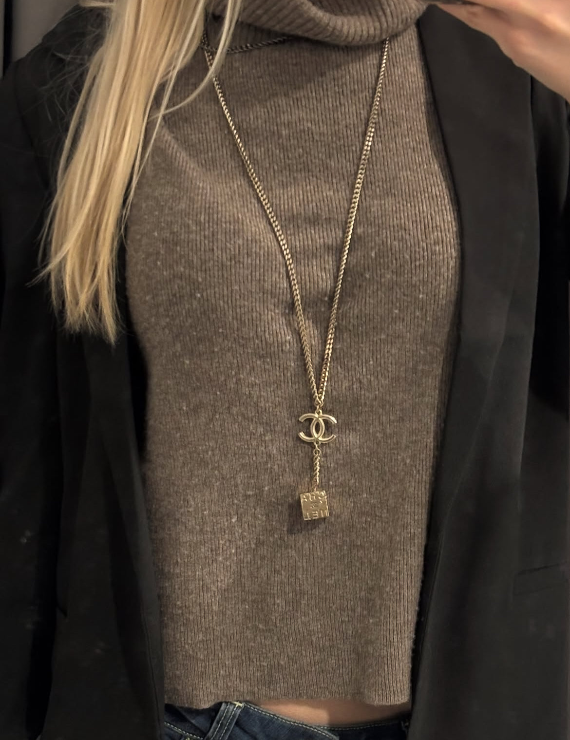 Chanel Necklace – CC logo and Chanel Cube