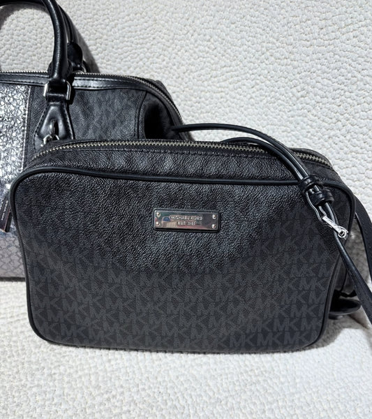 Michael Kors - Crossbody