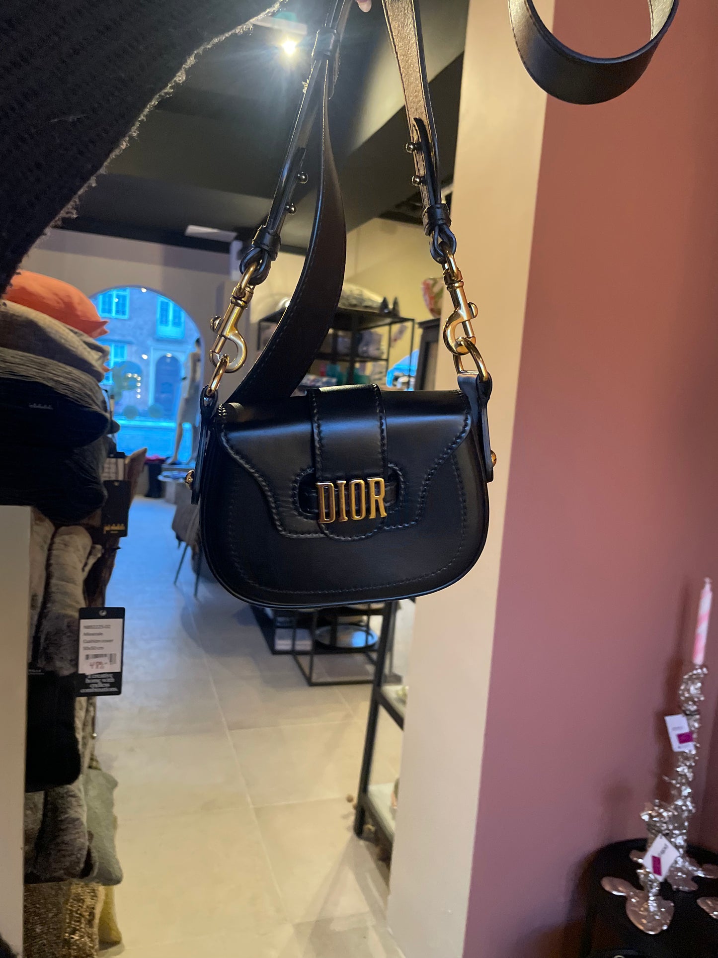 Dior - taske - Guld hardware