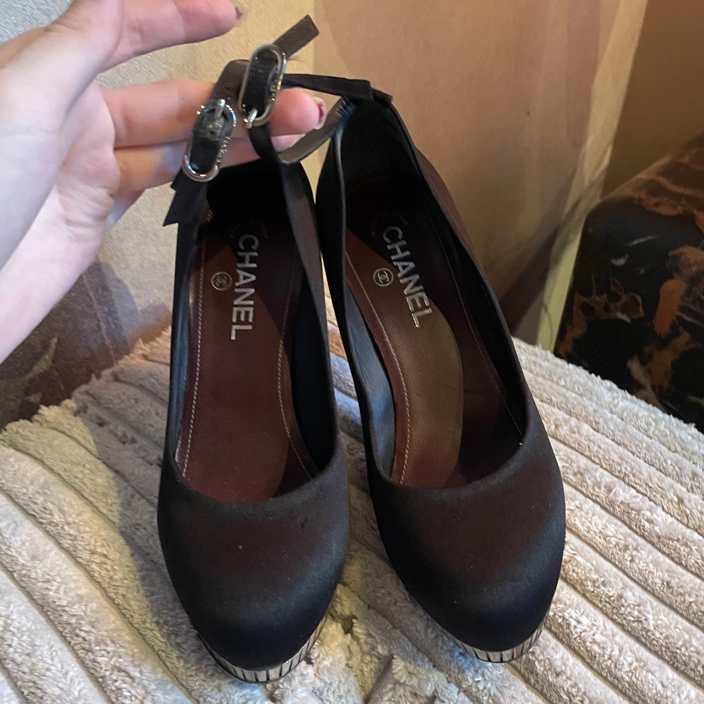 Chanel - Satin heels m. sølv