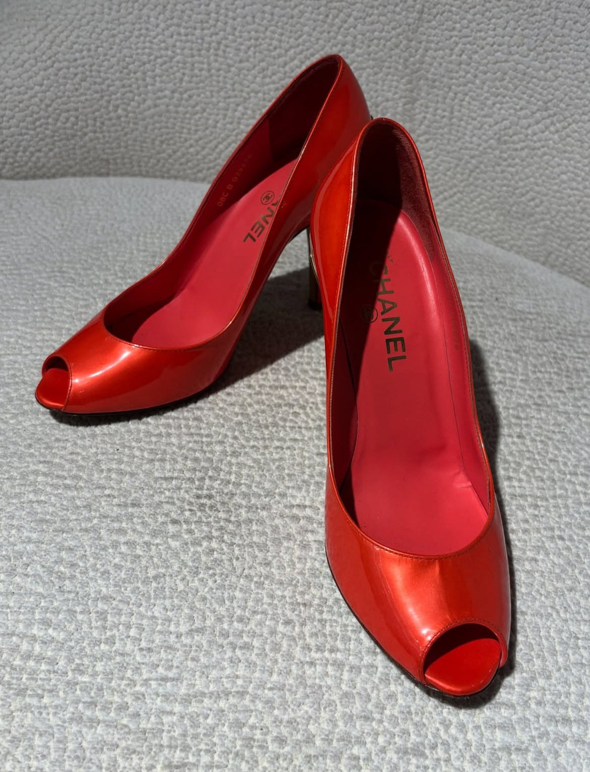 Chanel Heels – Gold CC Heel Detail - EU 38