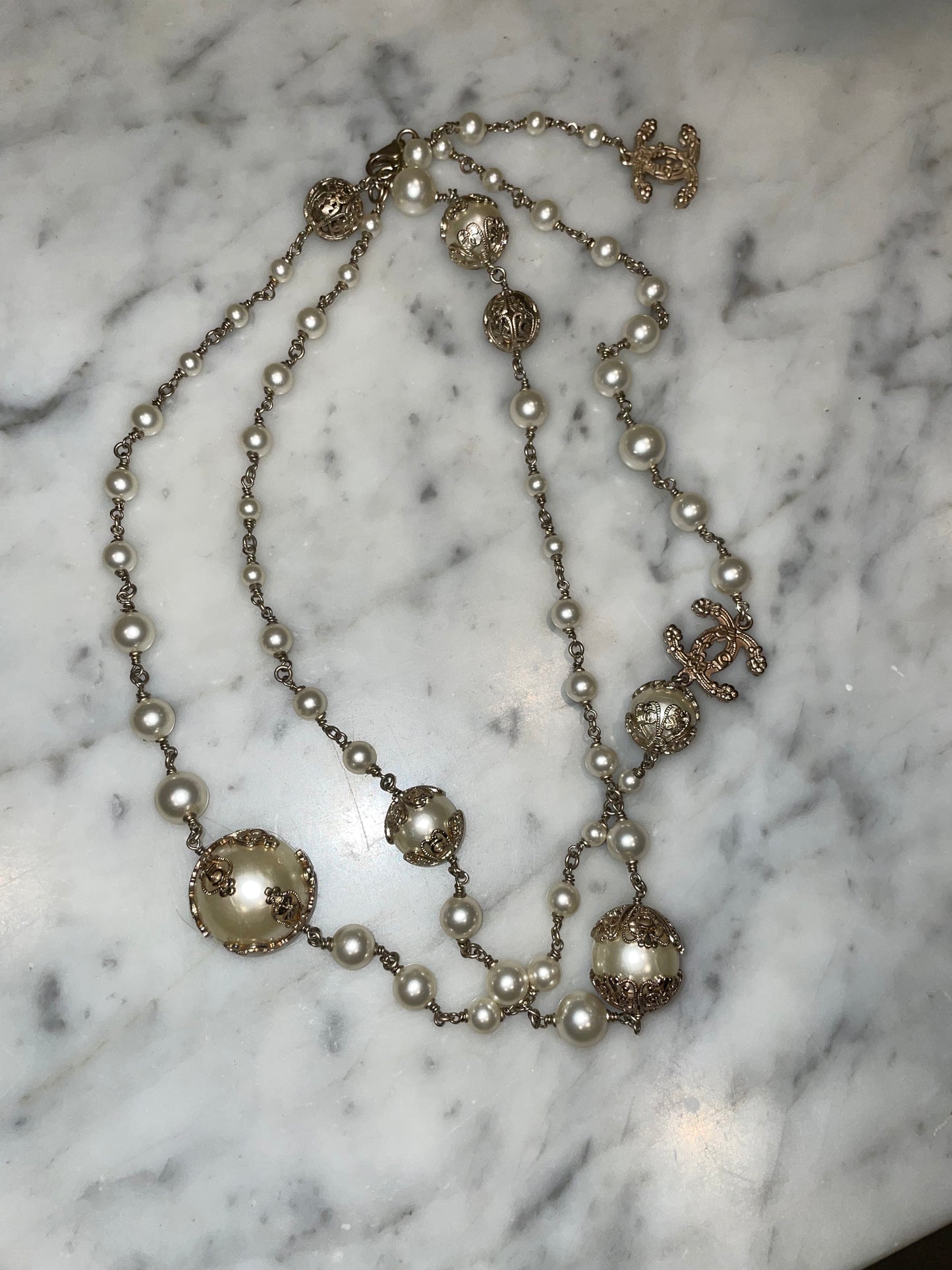 Chanel - Halskæde - Mother of Pearls