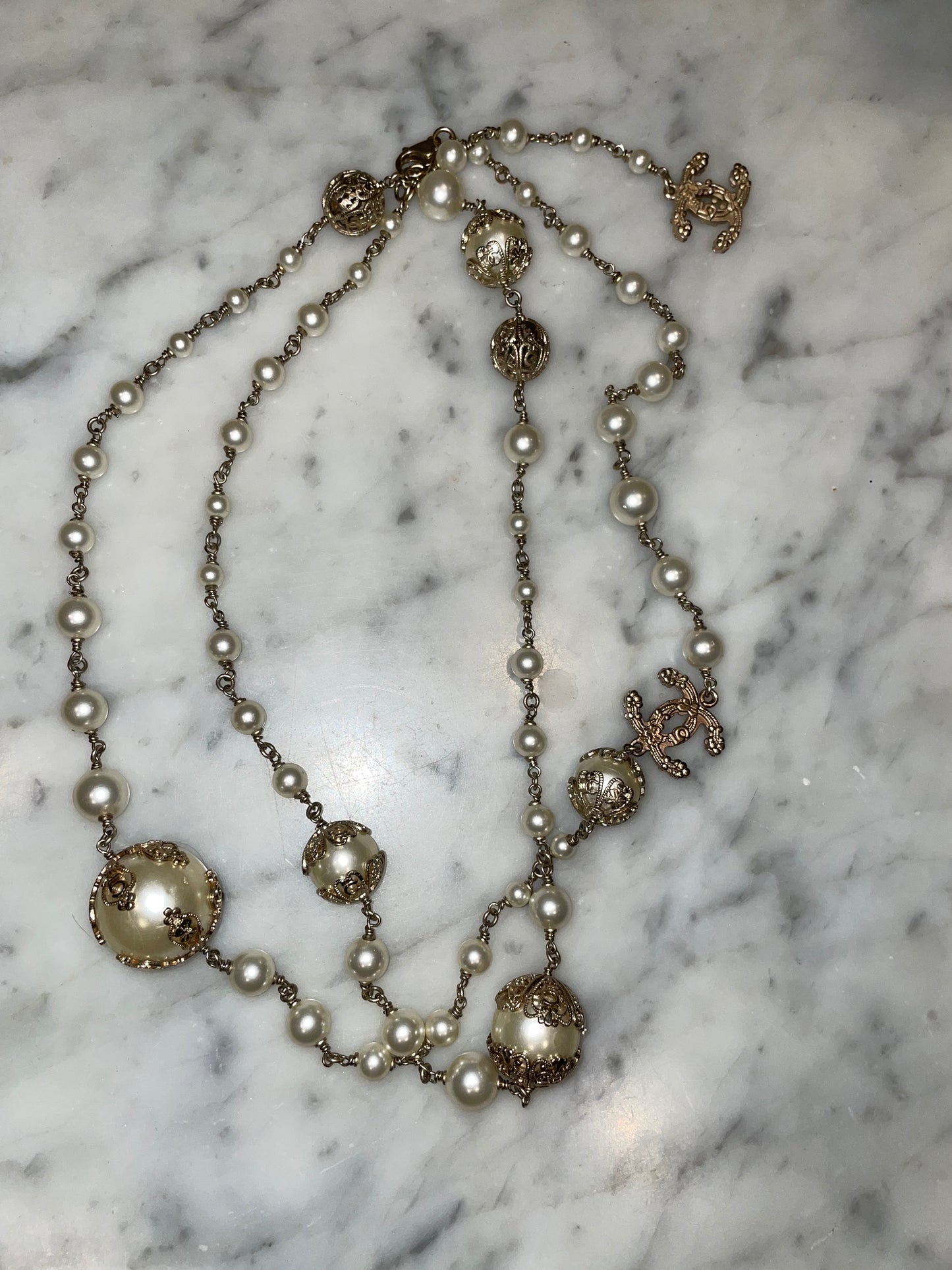 Chanel - Halskæde - Mother of Pearls