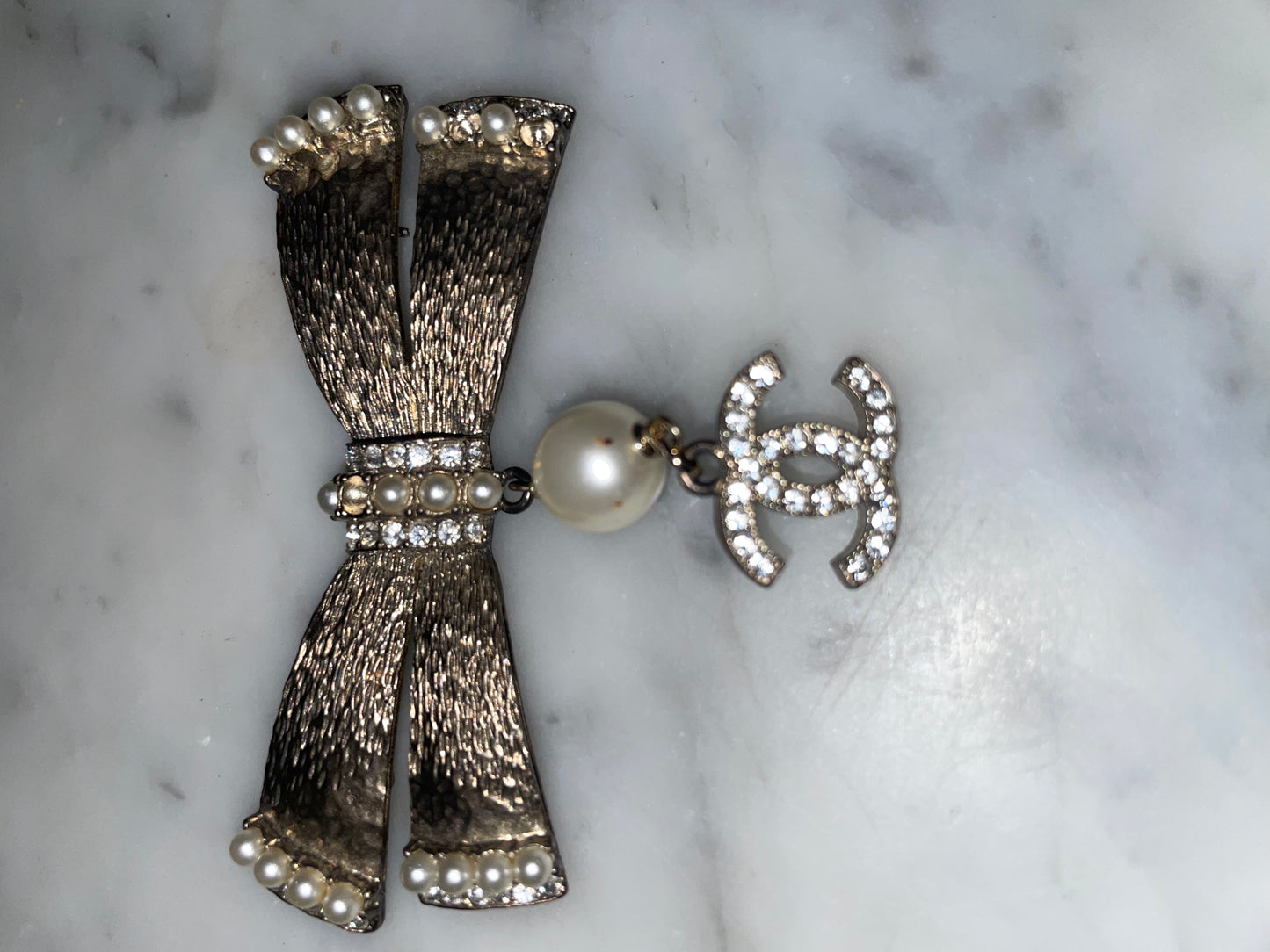 Broche - Chanel