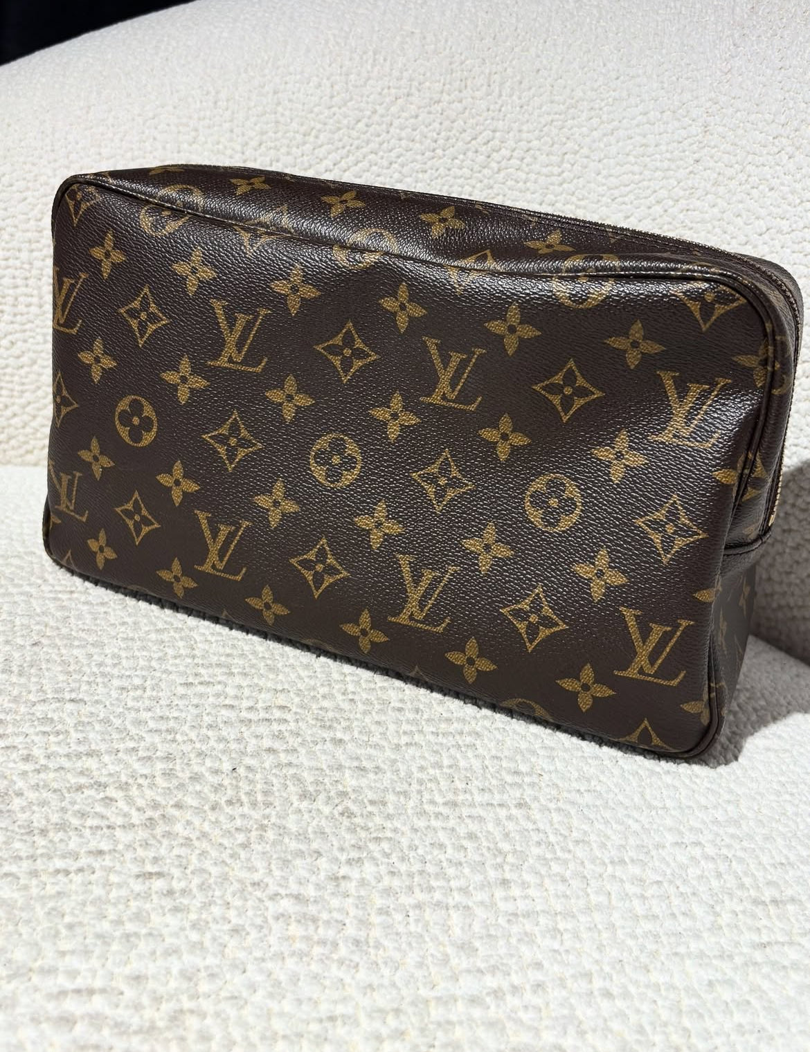 Louis Vuitton Pouch - Large model - 28 cm.
