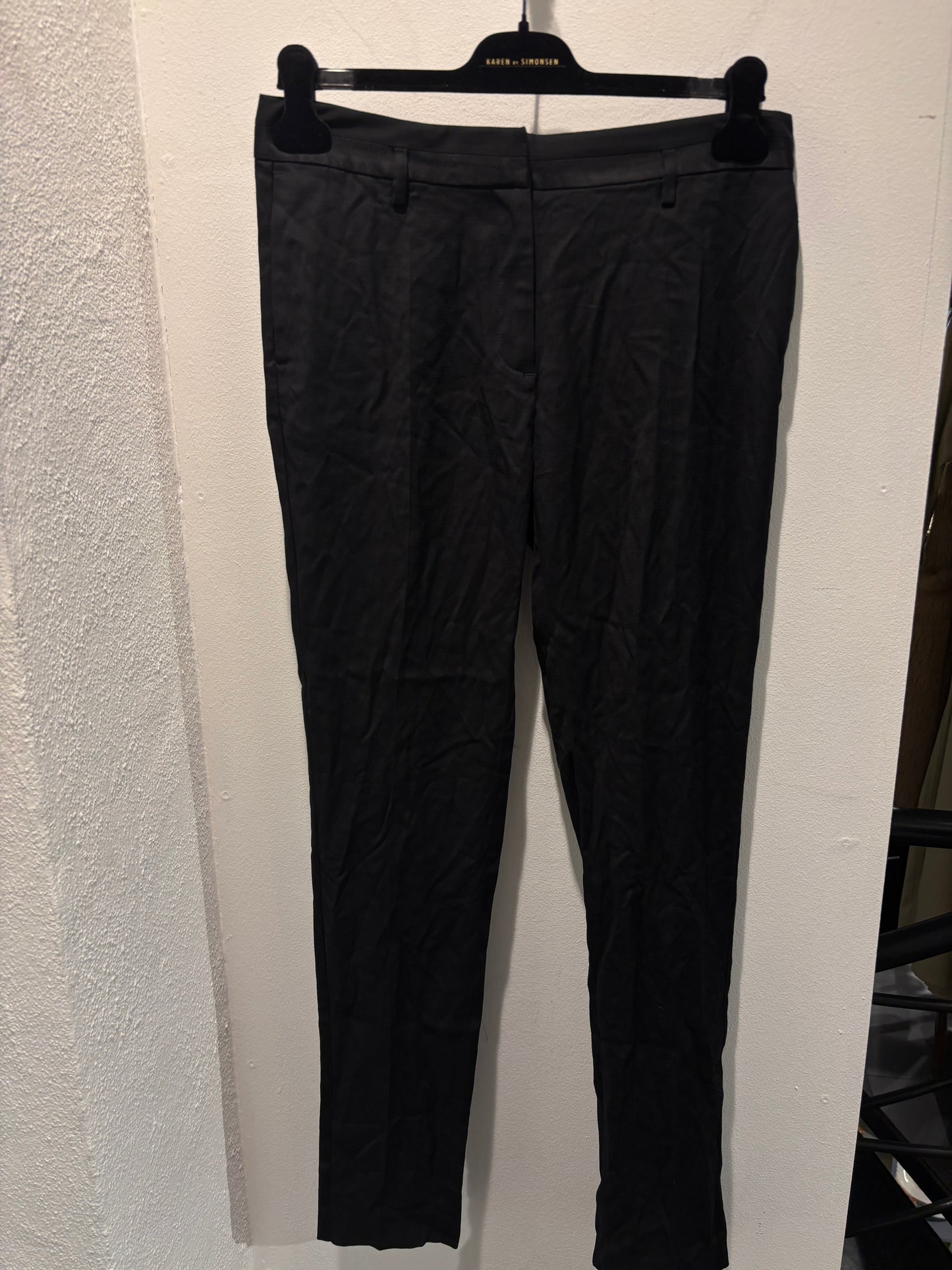 Designers Remix - Pants - Black w. zippers - Medinas Wardrobe - EU36