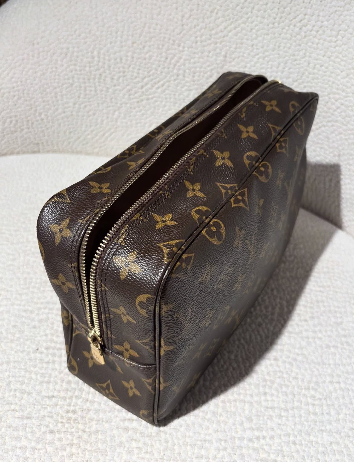 Louis Vuitton Pouch - Large model - 28 cm.