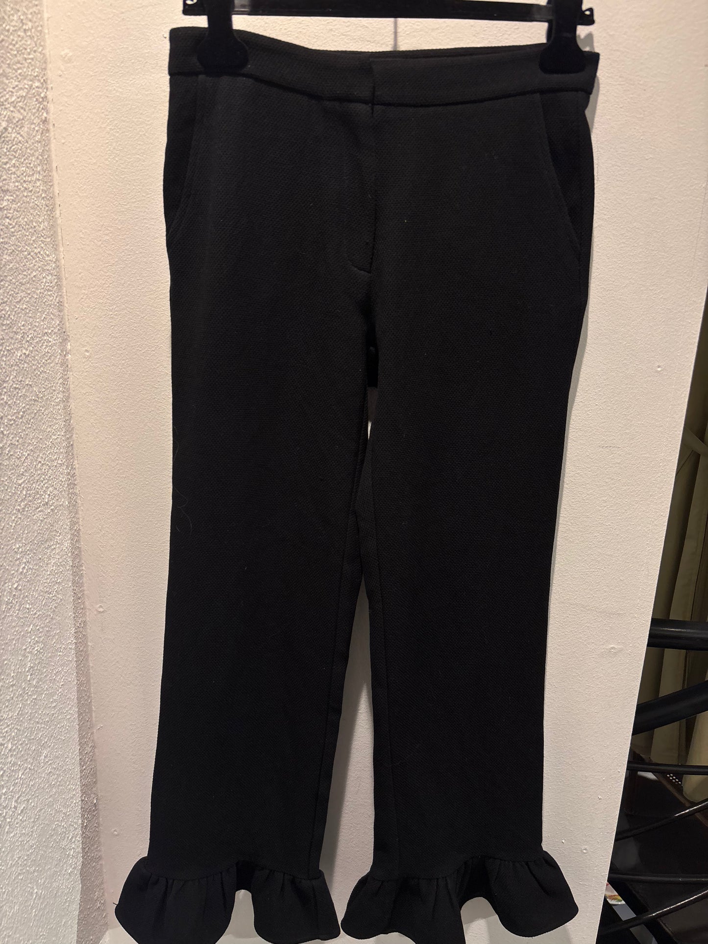 Designers Remix - Tweed Pants - Black w. ruffles - Medinas Wardrobe