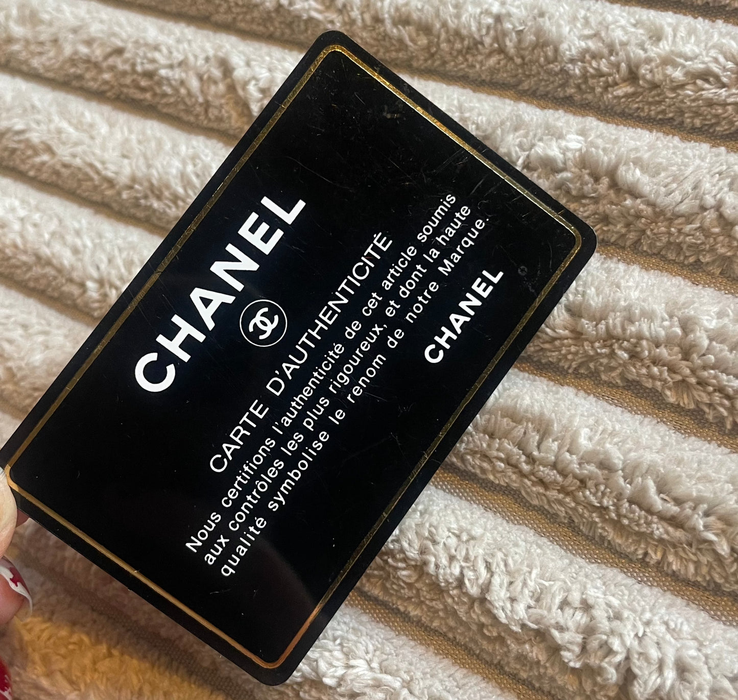 Chanel - Sandfarvet med 2.55 lås i sølv