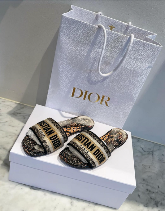 Dior - Dway slides