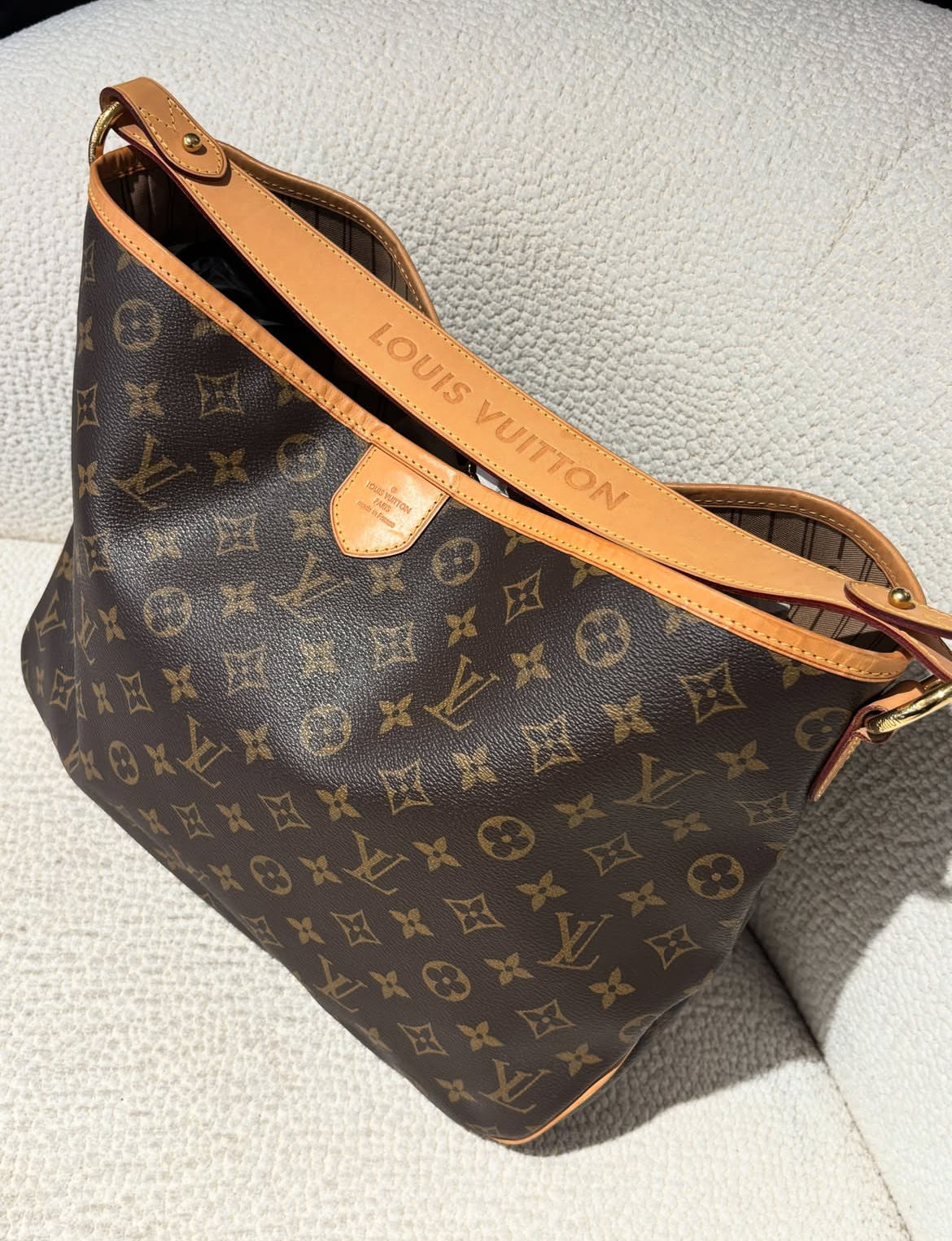 Louis Vuitton - Monogram Leather