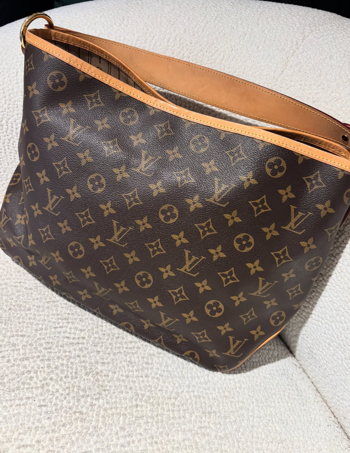 Louis Vuitton - Monogram Leather