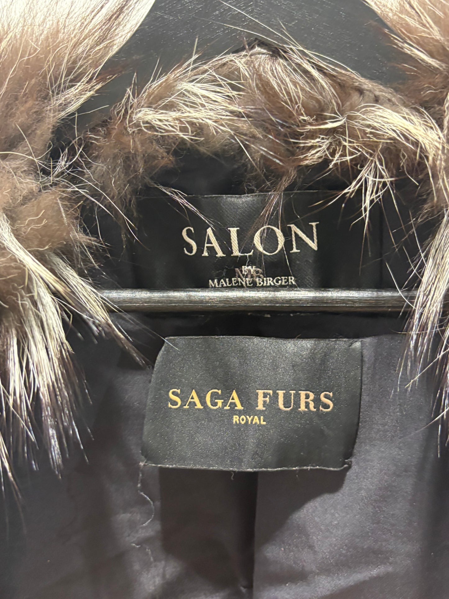 Malene Birger / Salon - Saga Fur Coat - Brown - Exclusive Fox - Medinas Wardrobe