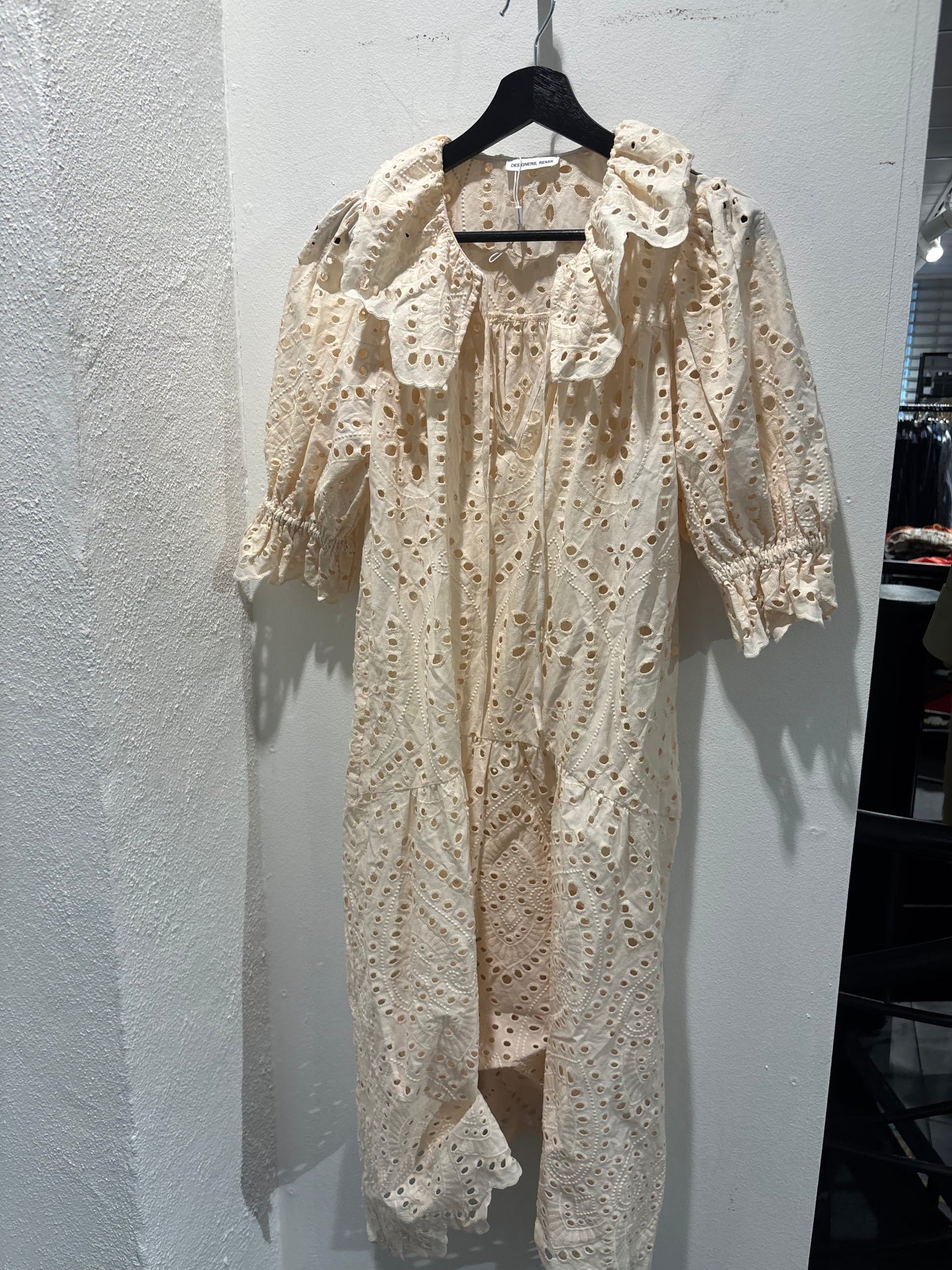 Designers Remix - Broderie Anglaise dress - ecru - S/M - Medinas Wardrobe