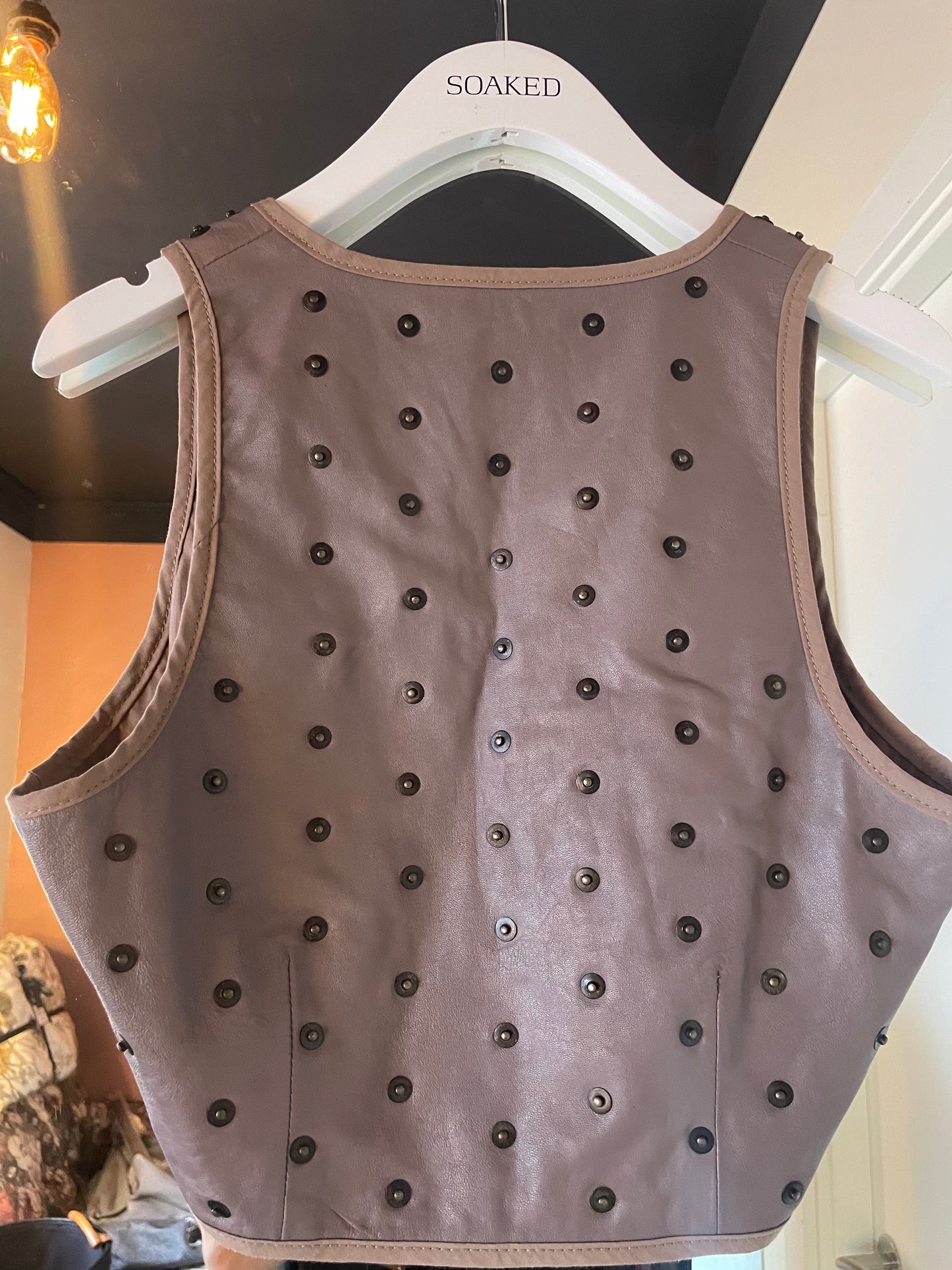 Vest - Taupe skind m. nitter - S