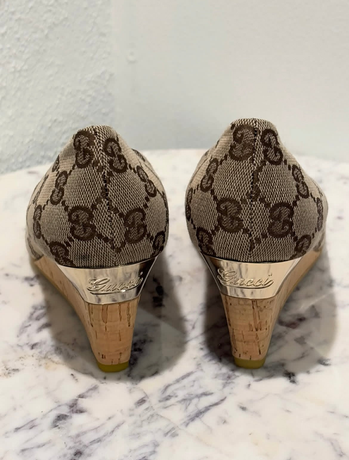 Gucci Wedge Sandals – 37