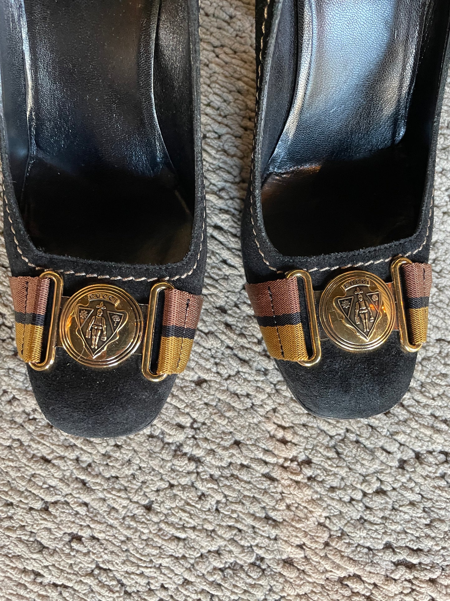 Gucci - Sorte GG-logo pumps - Str. 38,5 C