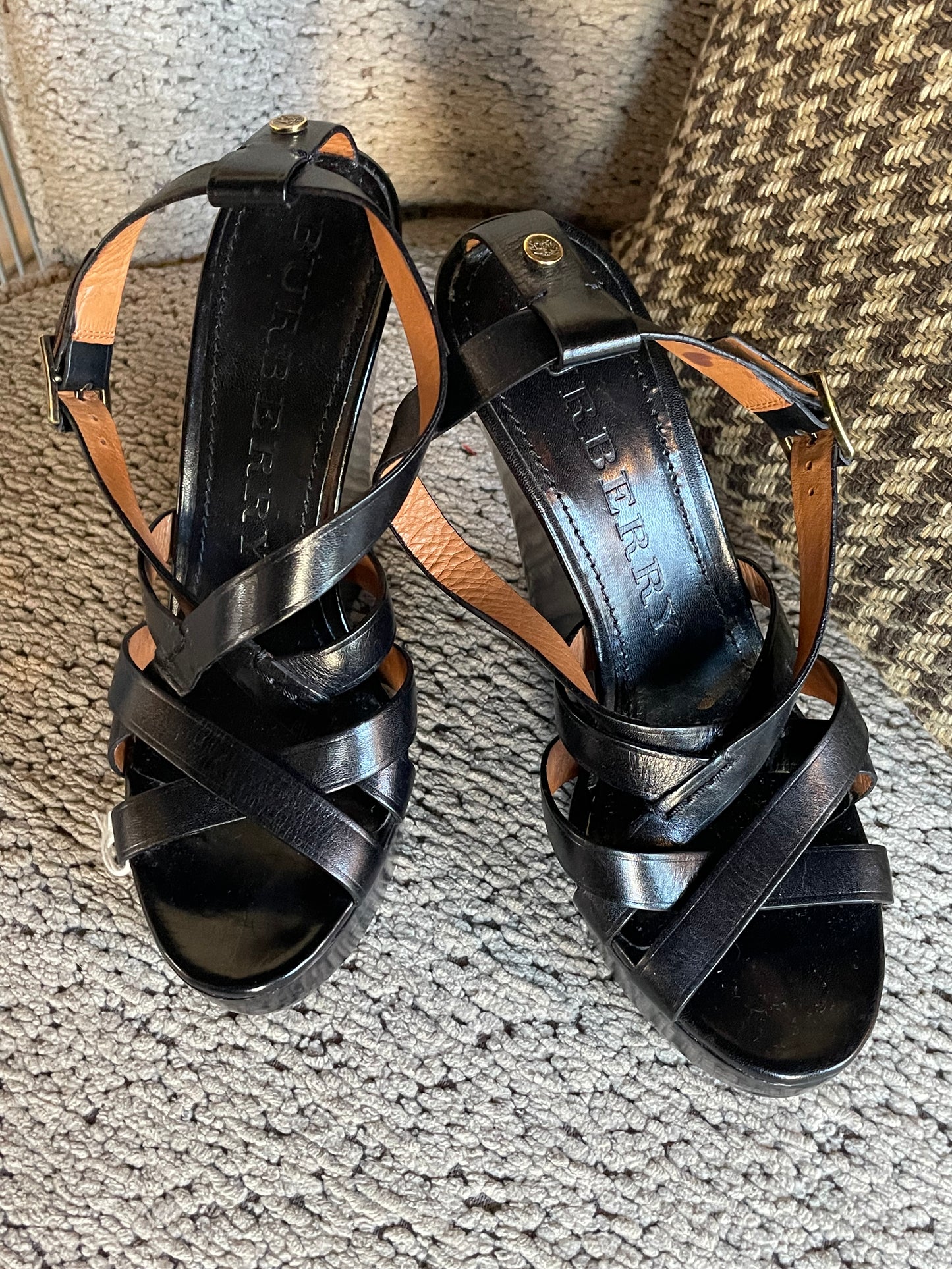 Burberry - Plateau sandals - str. 38