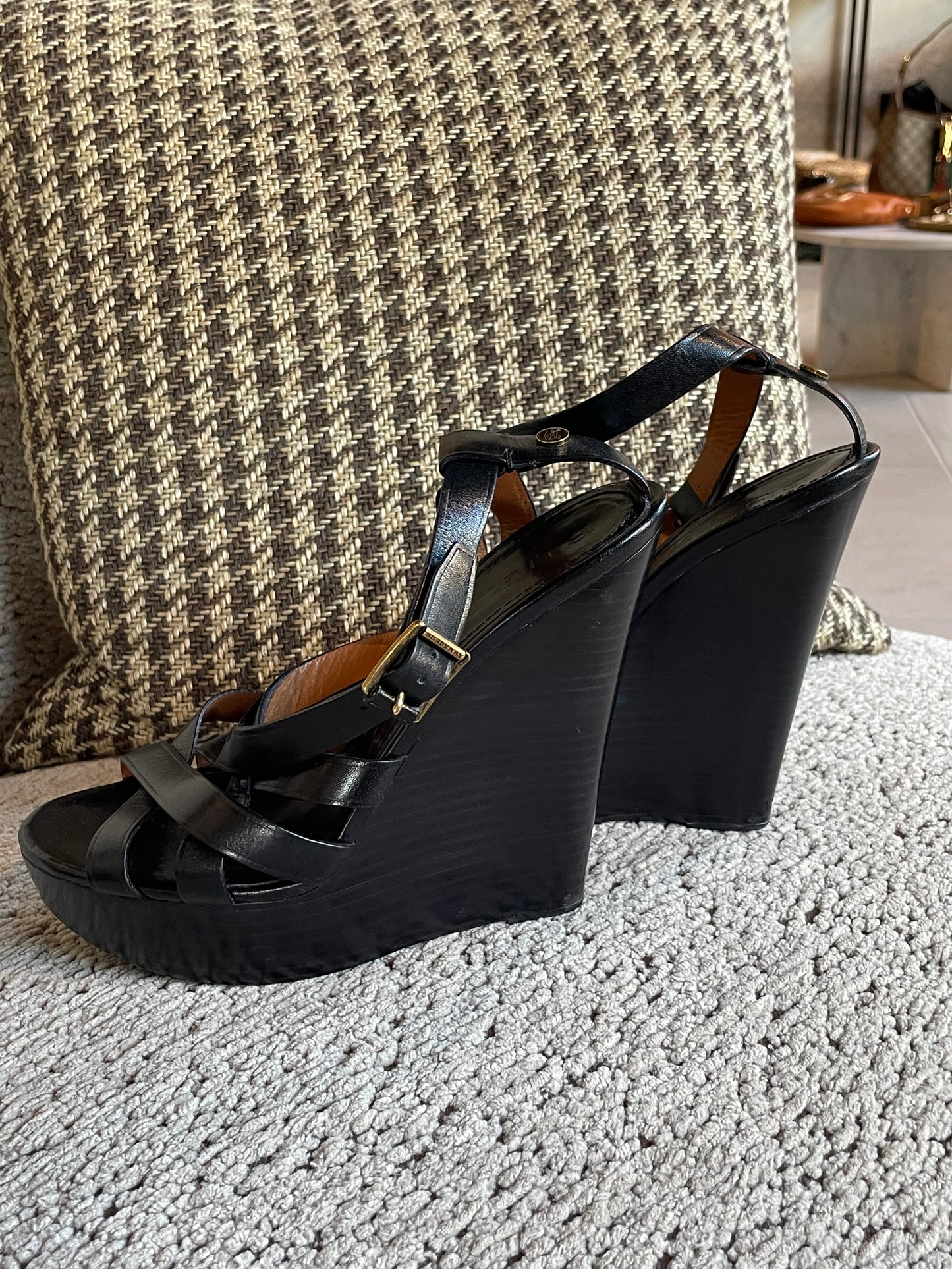 Burberry - Plateau sandals - str. 38