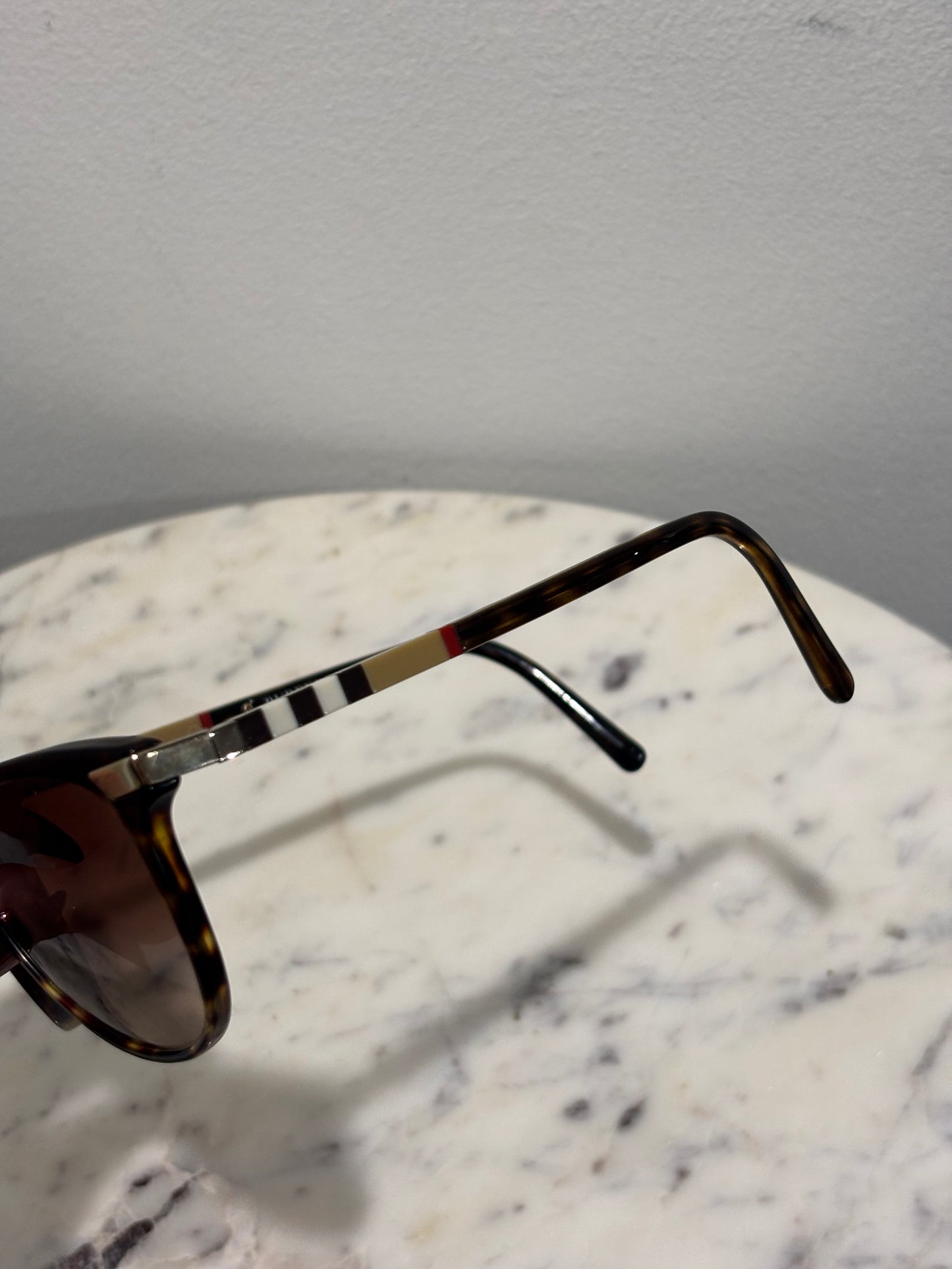 Burberry – BE4216 Havana Cat-Eye Sunglasses