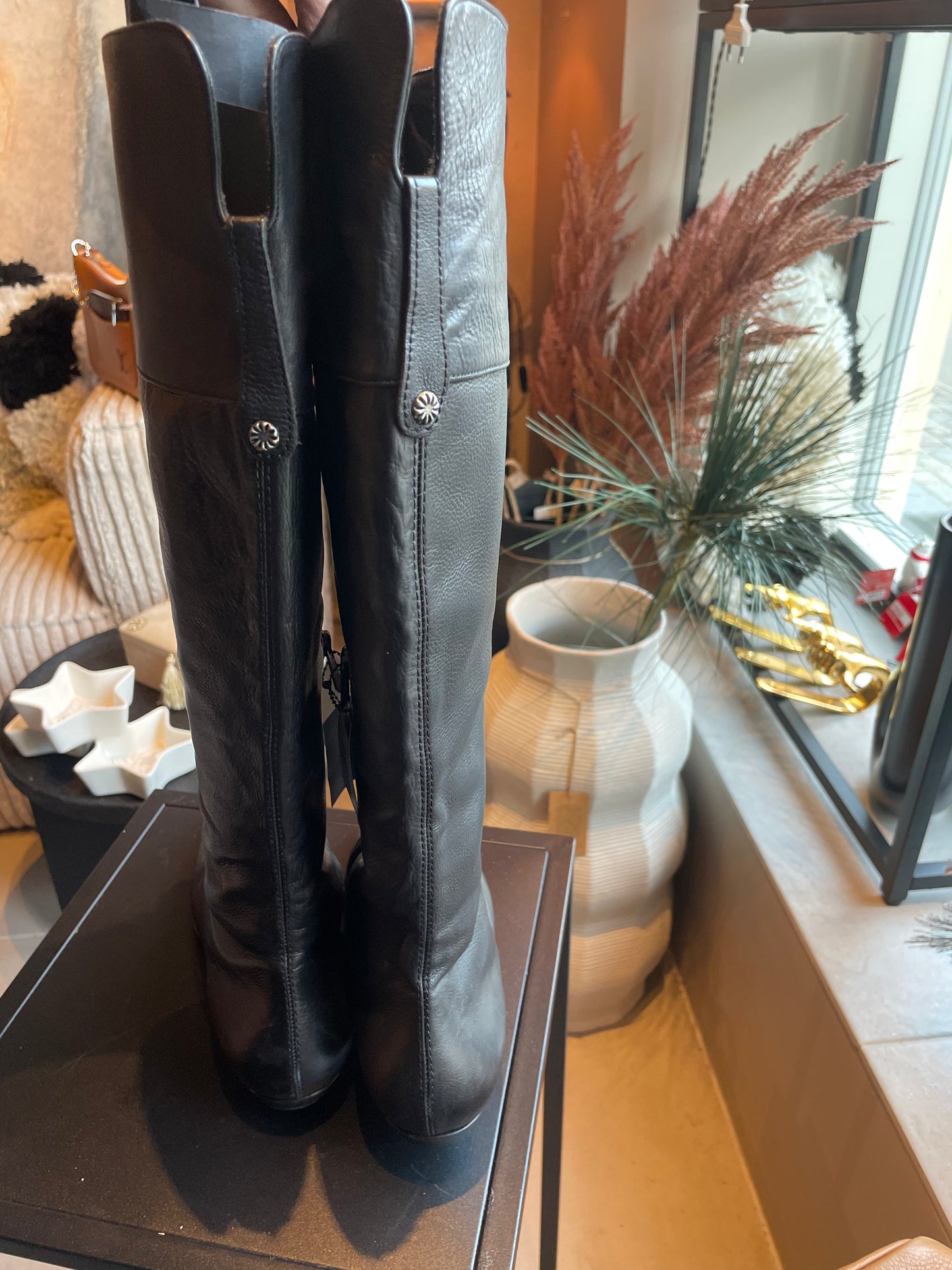 Jimmy Choo - Knee-high ridestøvler - Ubrugt & m. tag