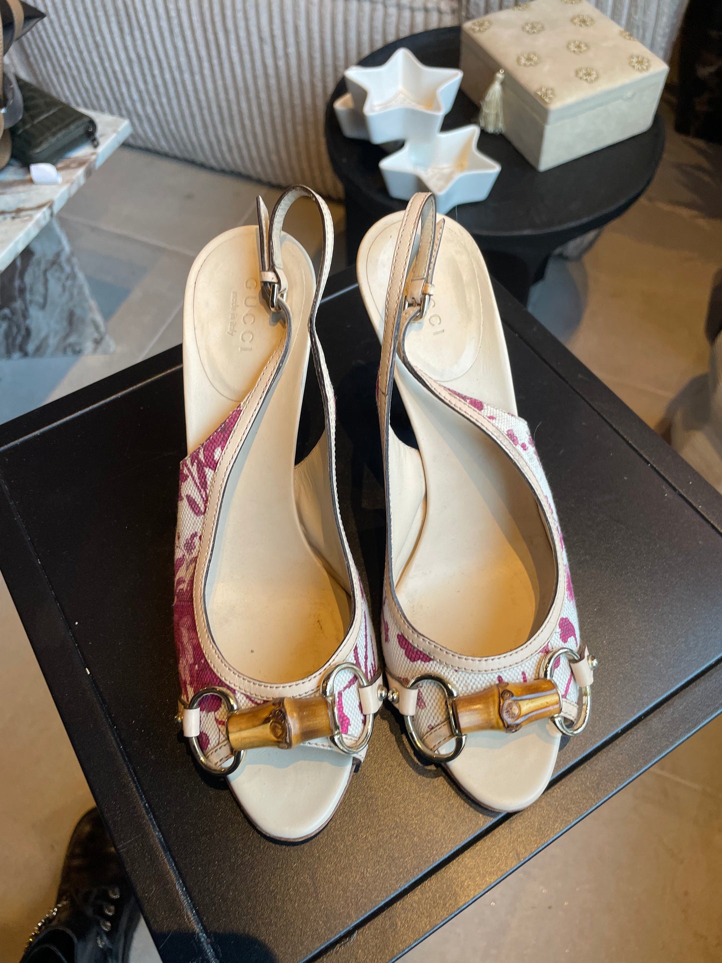 Gucci - Flora slingbacks