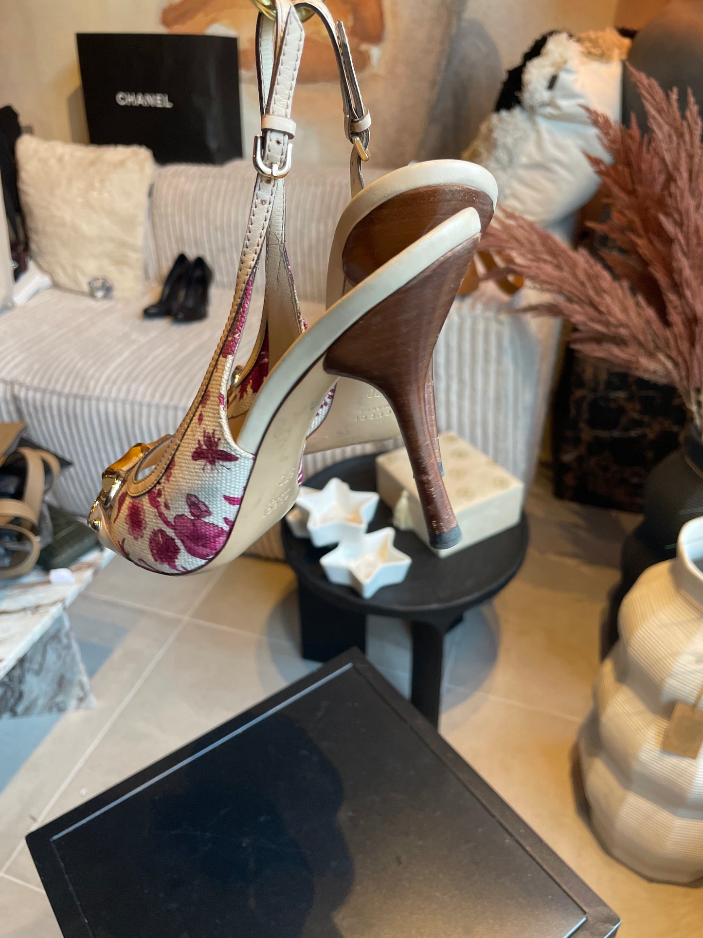 Gucci - Flora slingbacks